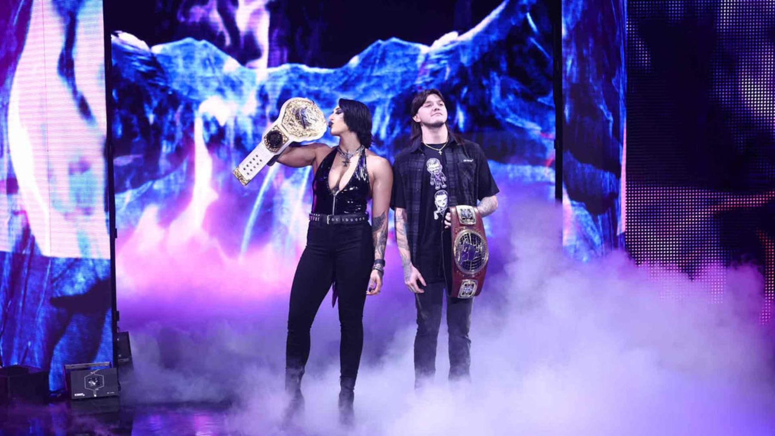 Dominik Mysterio defended the North American Championship against Dragon Lee, with his father, Rey, in the challenger's corner.