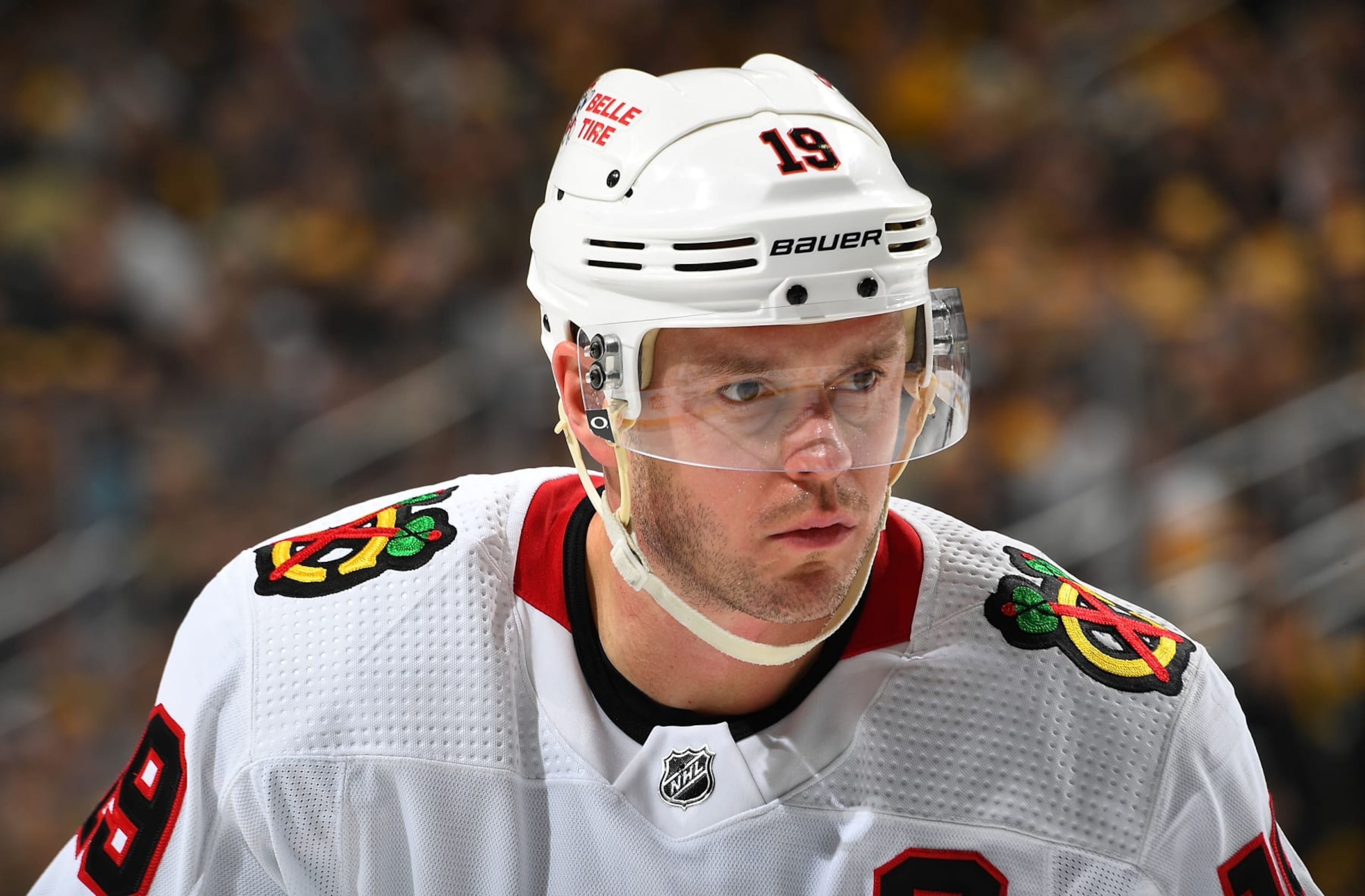 PITTSBURGH, PA - APRIL 11: Jonathan Toews #19 of the Chicago Blackhawks skates against the Pittsburgh Penguins at PPG PAINTS Arena on April 11, 2023 in Pittsburgh, Pennsylvania. (Photo by Joe Sargent/NHLI via Getty Images) PITTSBURGH, PA - APRIL 11: Jonathan Toews #19 of the Chicago Blackhawks skates against the Pittsburgh Penguins at PPG PAINTS Arena on April 11, 2023 in Pittsburgh, Pennsylvania. (Photo by Joe Sargent/NHLI via Getty Images)