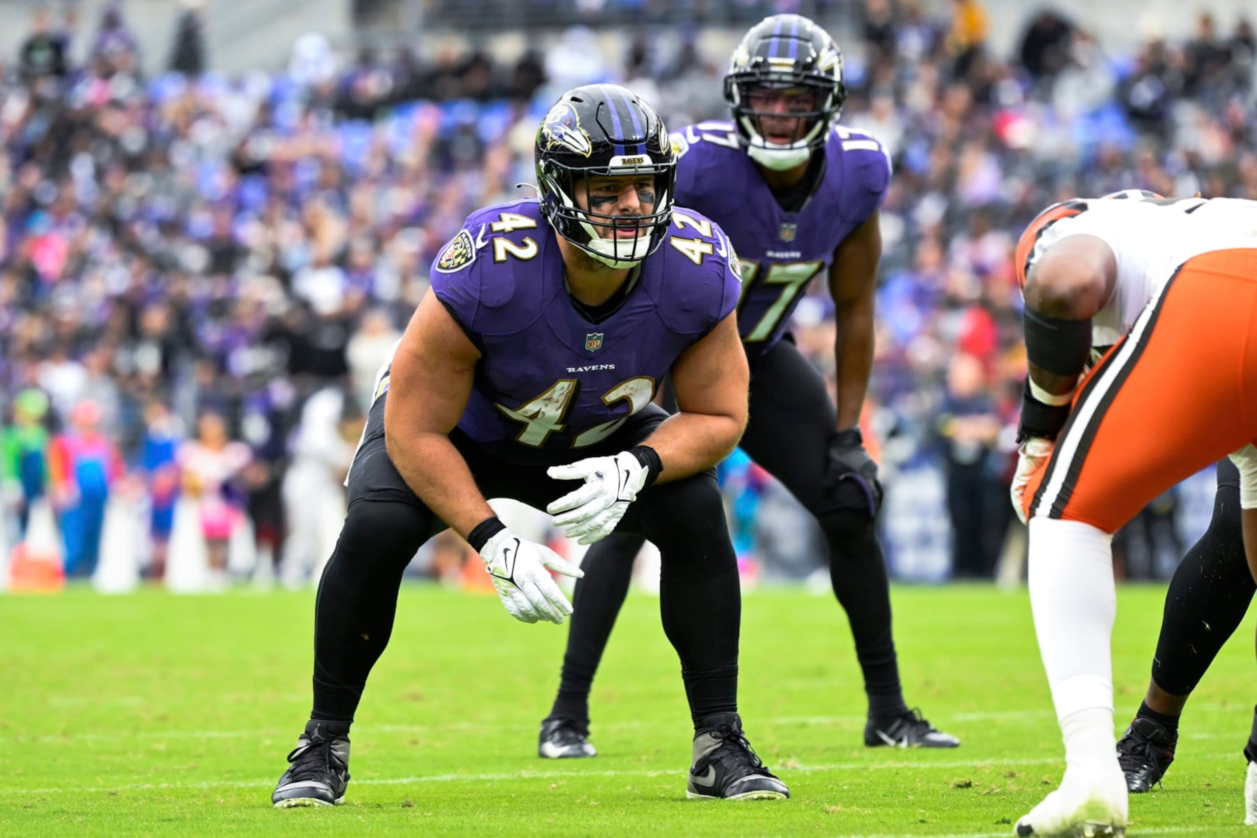 Baltimore Ravens fullback Patrick Ricard (42) gets in position during the second half of a NFL football game against the Cleveland Browns, Sunday, Oct. 23, 2022, in Baltimore. (AP Photo/Terrance Williams)