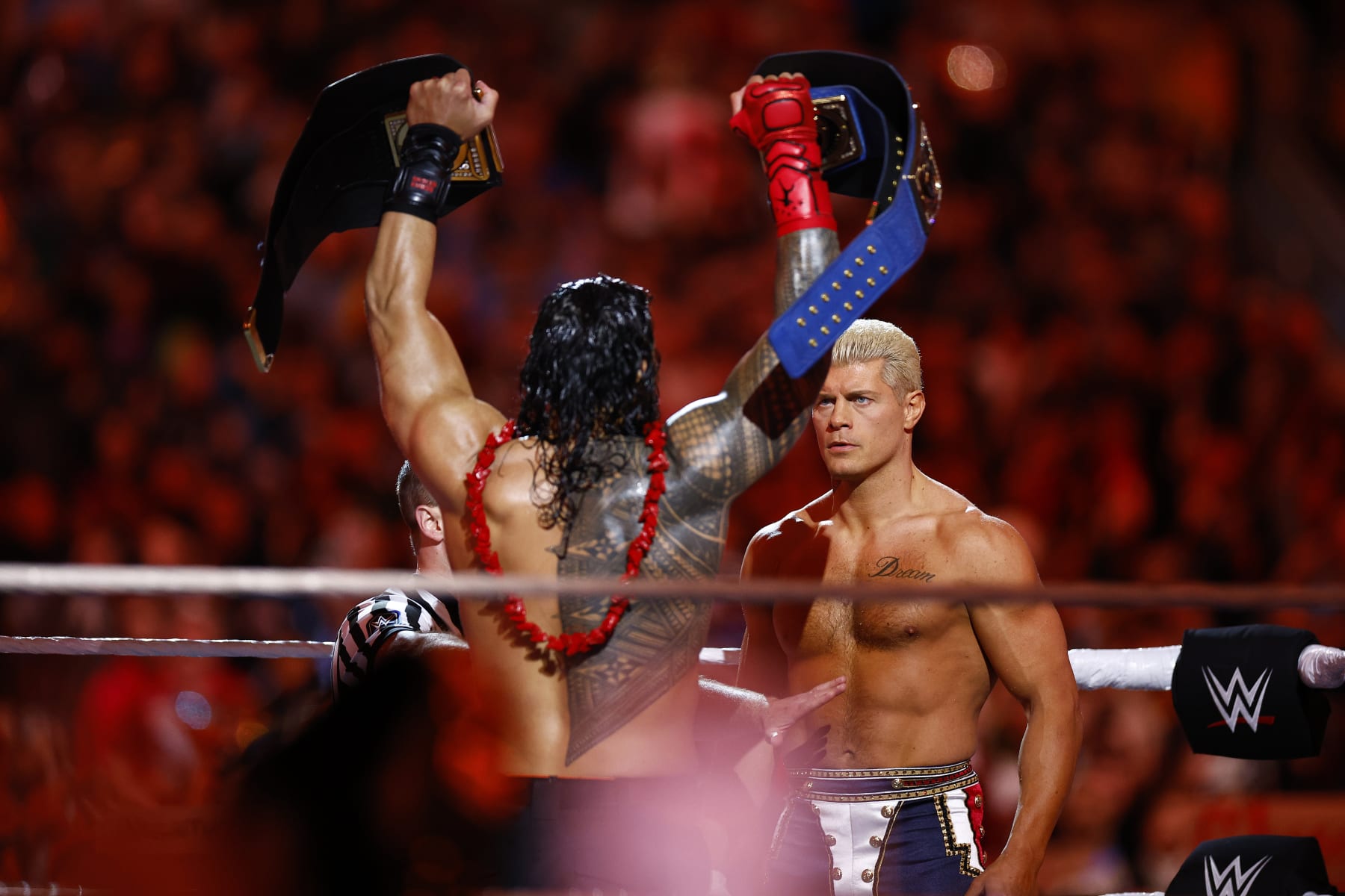 INGLEWOOD, CALIFORNIA - APRIL 02:  (L-R) Cody Rhodes wrestles Roman Reigns for Undisputed WWE Universal Title Match during WrestleMania Goes Hollywood at SoFi Stadium on April 02, 2023 in Inglewood, California.
 (Photo by Ronald Martinez/Getty Images)
