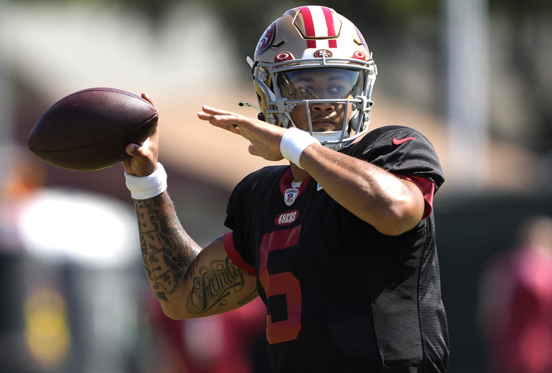 SANTA CLARA, CALIFORNIA - AUGUST 04: Trey Lance #5 of the San Francisco 49ers works out during training camp at SAP Performance Facility on August 04, 2023 in Santa Clara, California. (Photo by Thearon W. Henderson/Getty Images)