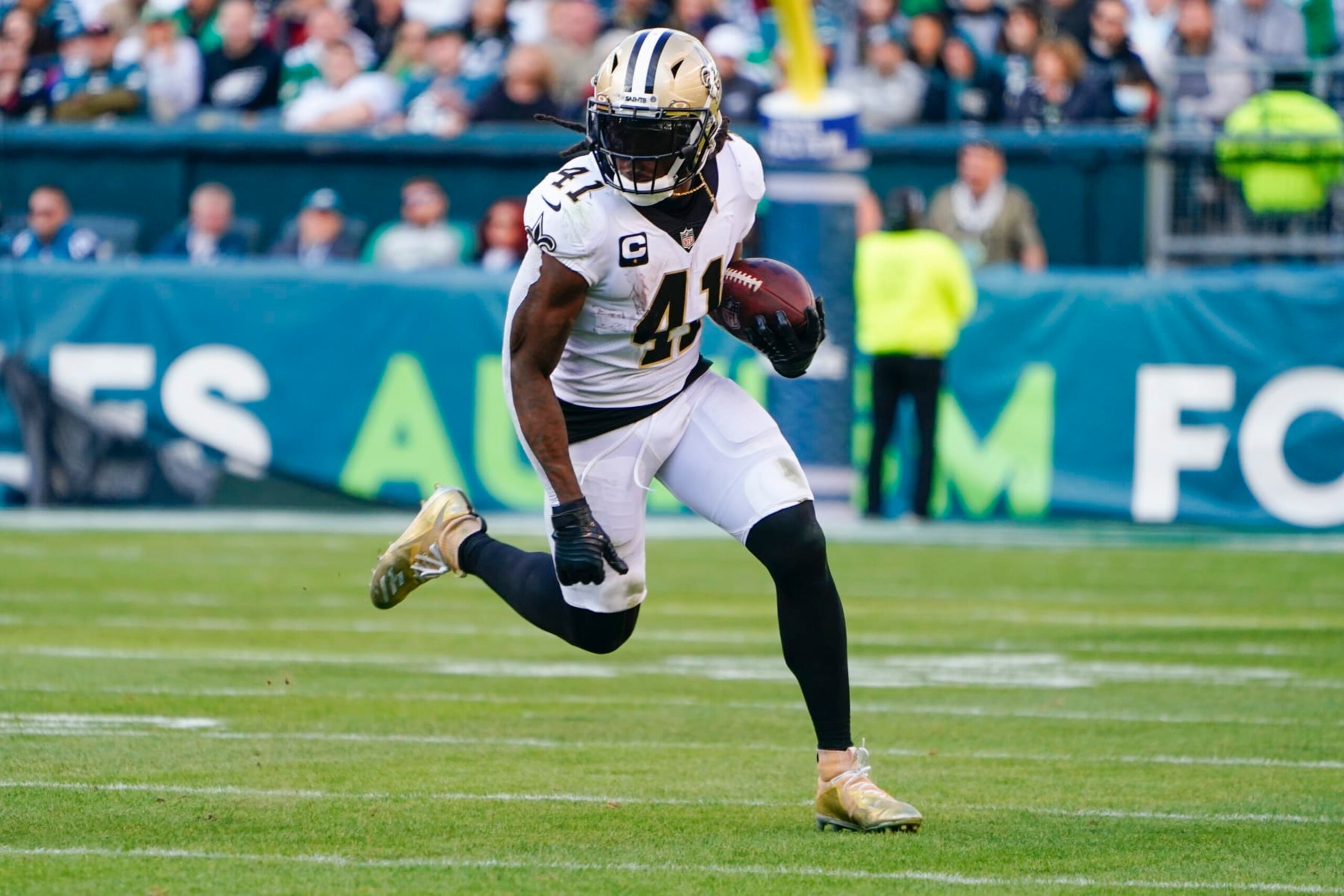 Saints RB Alvin Kamara
