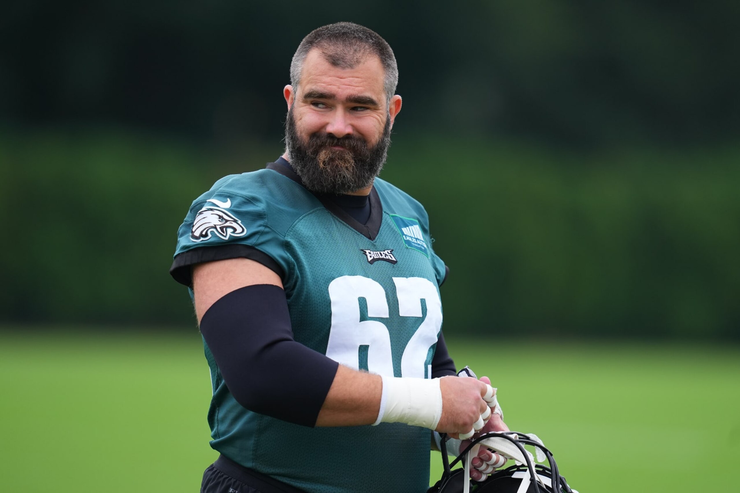 PHILADELPHIA, PENNSYLVANIA - AUGUST 10: Jason Kelce #62 of the Philadelphia Eagles looks on during Training Camp at the NovaCare Complex on August 10, 2023 in Philadelphia, Pennsylvania. (Photo by Mitchell Leff/Getty Images)