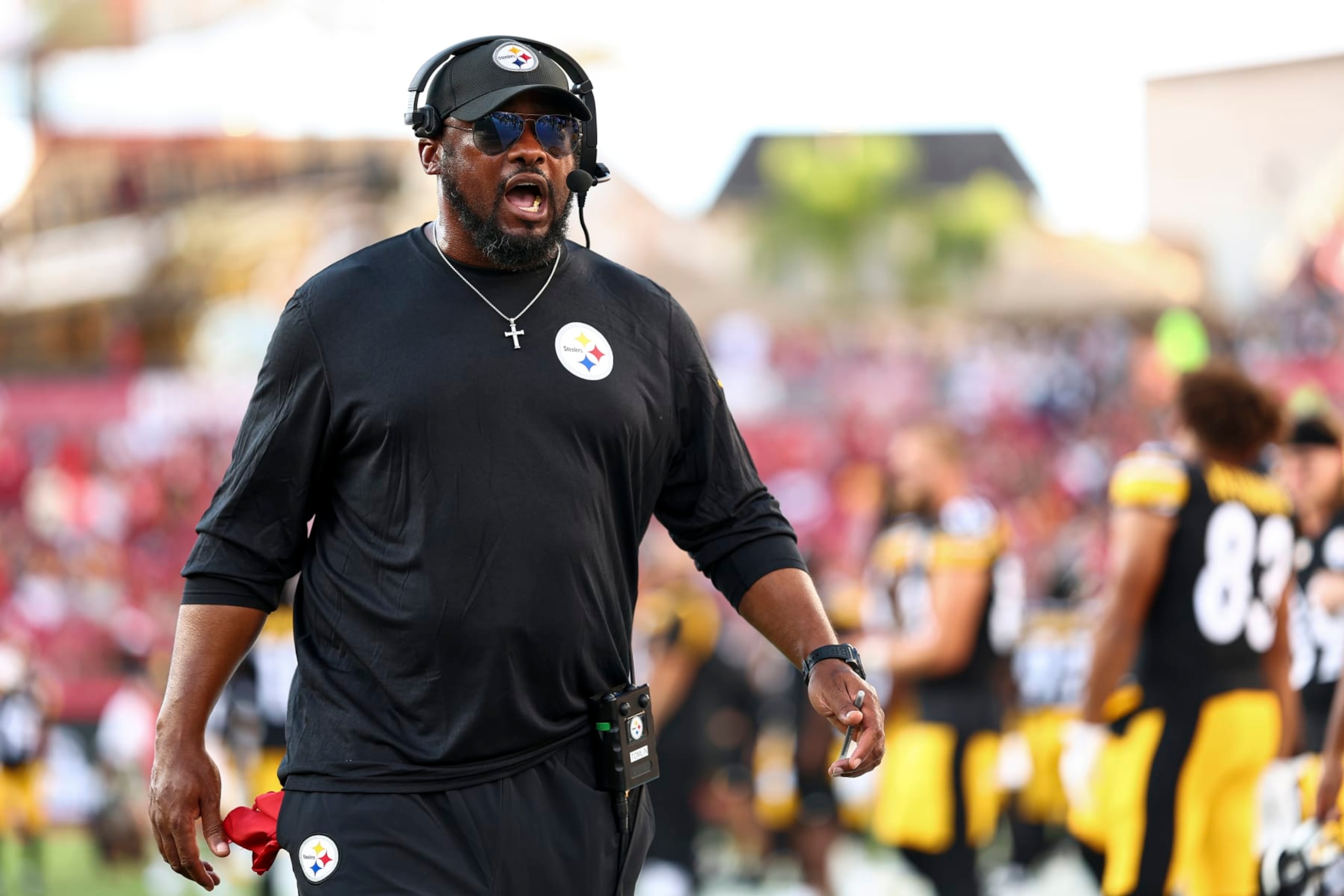 TAMPA, FL - AUGUST 11: Head coach Mike Tomlin of the Pittsburgh Steelers talks to players prior to a preseason game against the Tampa Bay Buccaneers at Raymond James Stadium on August 11, 2023 in Tampa, Florida. (Photo by Kevin Sabitus/Getty Images) TAMPA, FL - AUGUST 11: Head coach Mike Tomlin of the Pittsburgh Steelers talks to players prior to a preseason game against the Tampa Bay Buccaneers at Raymond James Stadium on August 11, 2023 in Tampa, Florida. (Photo by Kevin Sabitus/Getty Images)