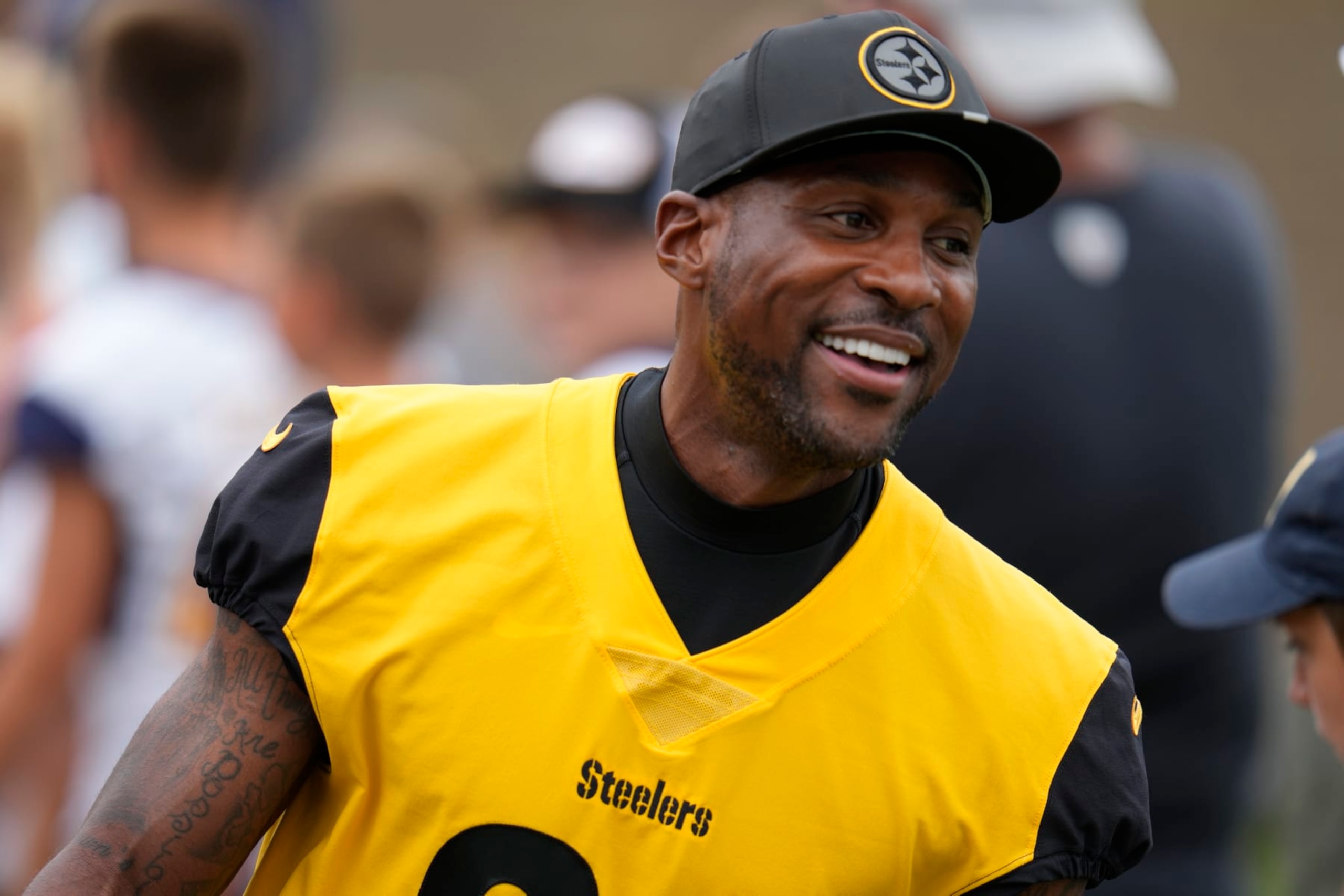 Pittsburgh Steelers cornerback Patrick Peterson takes the field for the NFL football team's training camp workout in Latrobe, Pa., Thursday, July 27, 2023. (AP Photo/Gene J. Puskar) Pittsburgh Steelers cornerback Patrick Peterson takes the field for the NFL football team's training camp workout in Latrobe, Pa., Thursday, July 27, 2023. (AP Photo/Gene J. Puskar)