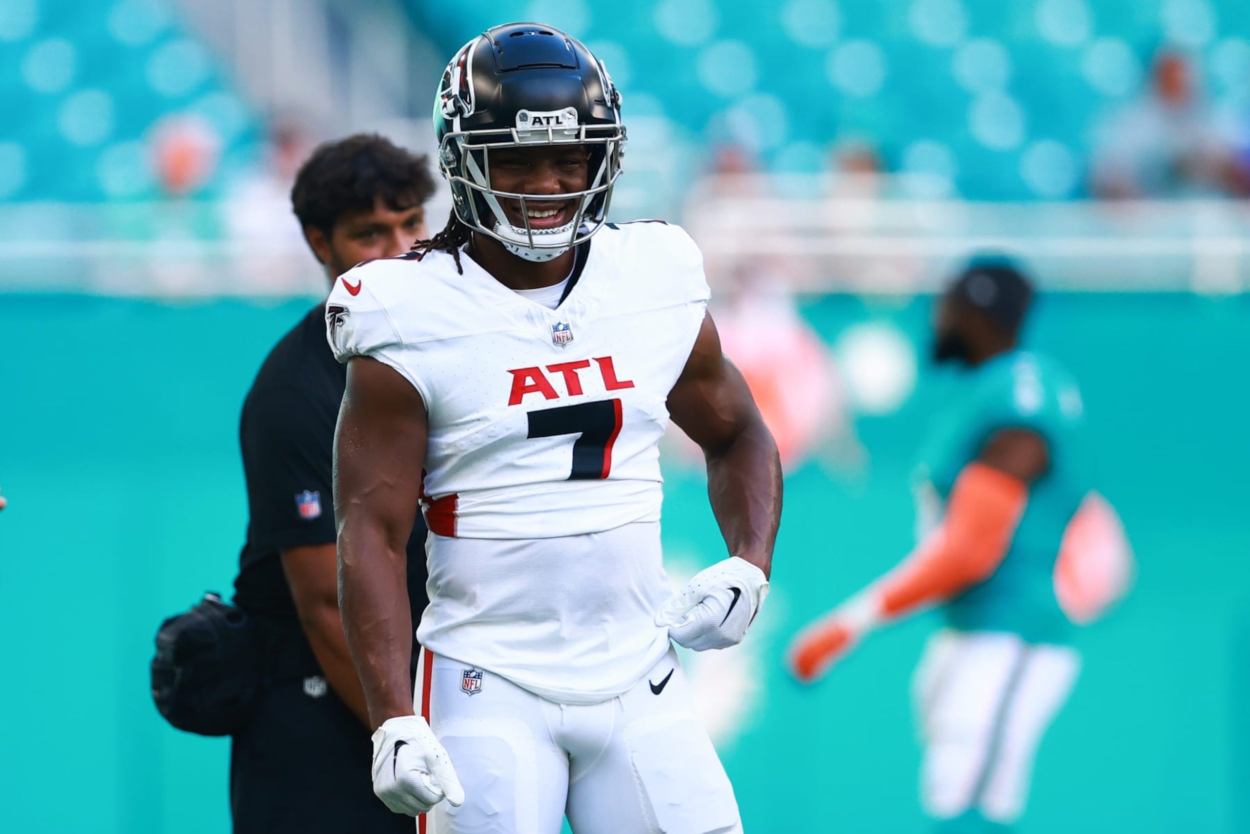MIAMI GARDENS, FLORIDA - AUGUST 11: Bijan Robinson #7 of the Atlanta Falcons warms up prior to a preseason game against the Miami Dolphins at Hard Rock Stadium on August 11, 2023 in Miami Gardens, Florida. (Photo by Megan Briggs/Getty Images)