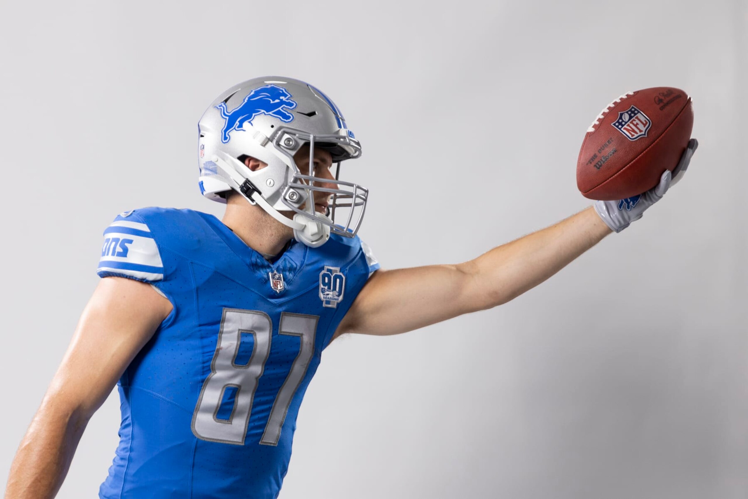 LOS ANGELES, CALIFORNIA - MAY 20: Sam LaPorta #87 of the Detroit Lions poses for a portrait during the NFLPA Rookie Premiere on May 20, 2023 in Los Angeles, California. (Photo by Michael Owens/Getty Images)