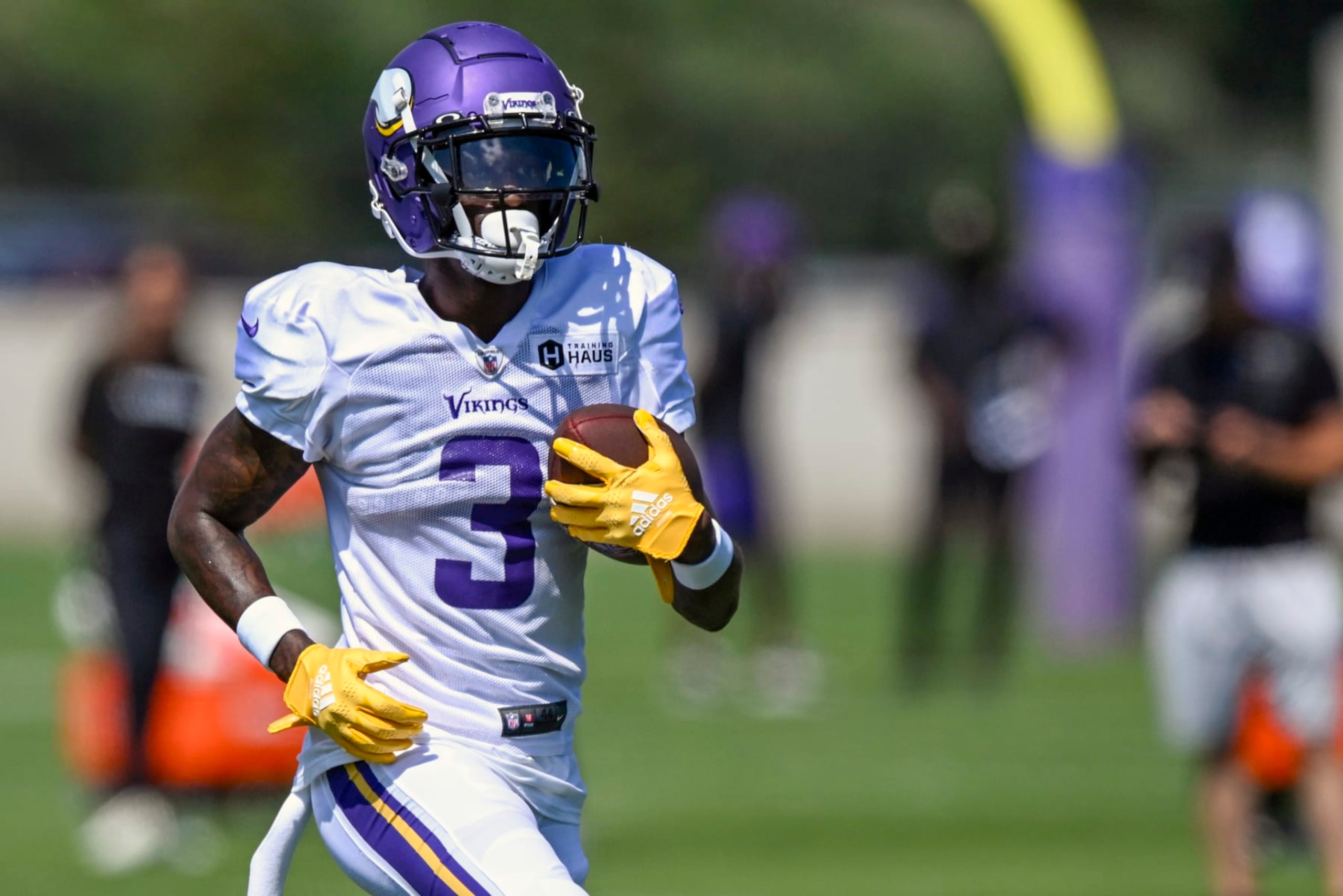 EAGAN, MN - JULY 31: Minnesota Vikings wide receiver Jordan Addison (3) runs with the ball after the catch during Minnesota Vikings Training Camp at TCO Performance Center on July 31, 2023 in Eagan, Minnesota.(Photo by Nick Wosika/Icon Sportswire via Getty Images)