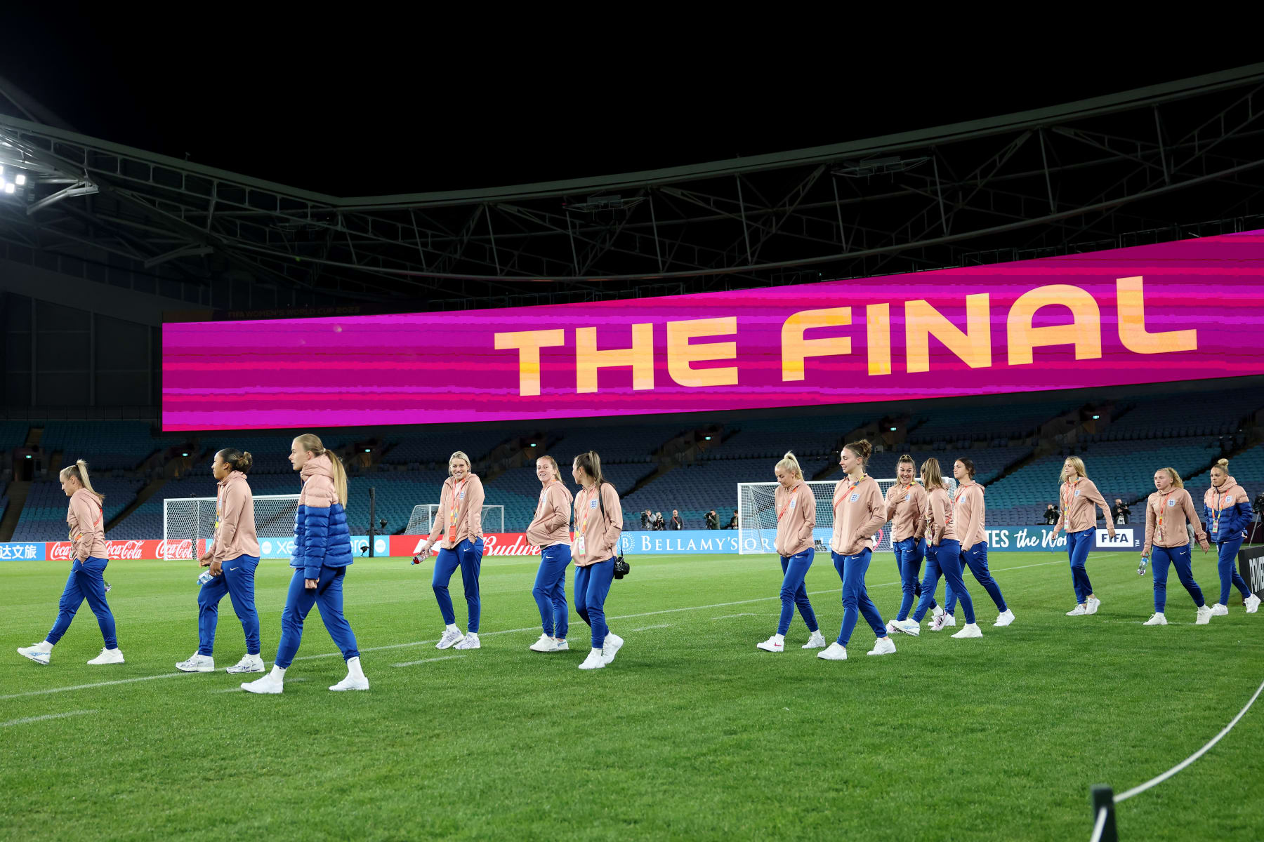 SYDNEY, AUSTRALIA - AUGUST 19: Players of England inspect the pitch during an England Stadium Familiarisation at Stadium Australia on August 19, 2023 in Sydney / Gadigal, Australia. (Photo by Maja Hitij - FIFA/FIFA via Getty Images)