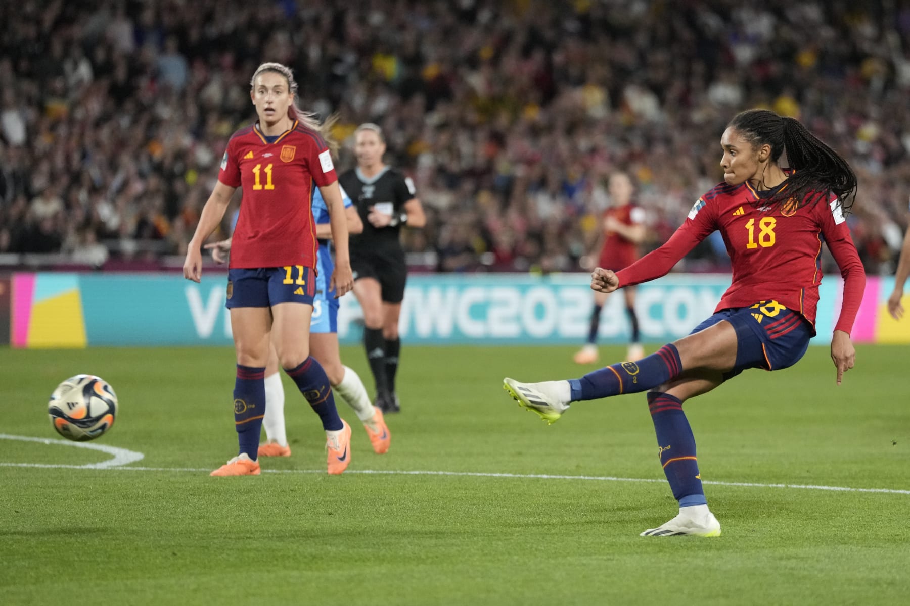 Salma Paralluelo powered Spain to its first Women's World Cup title.