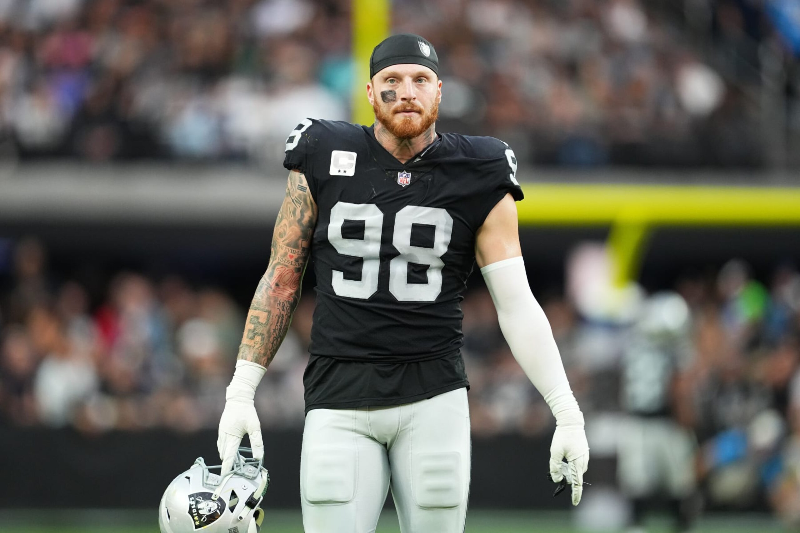 Raiders edge Maxx Crosby