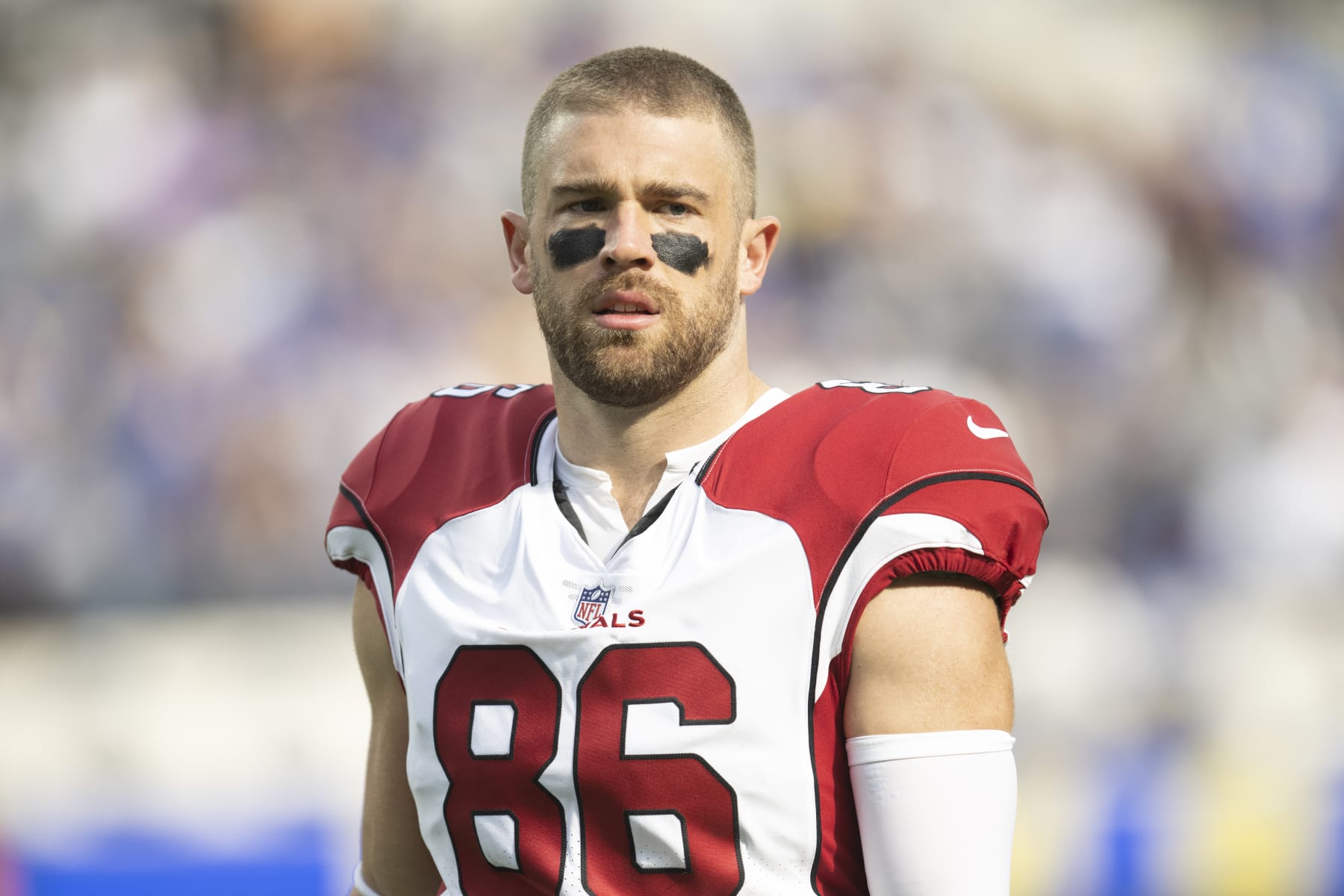 Arizona Cardinals tight end Zach Ertz (86) looks on before an NFL football game against the Los Angeles Rams, Sunday, Nov. 13, 2022, in Inglewood, Calif. (AP Photo/Kyusung Gong)