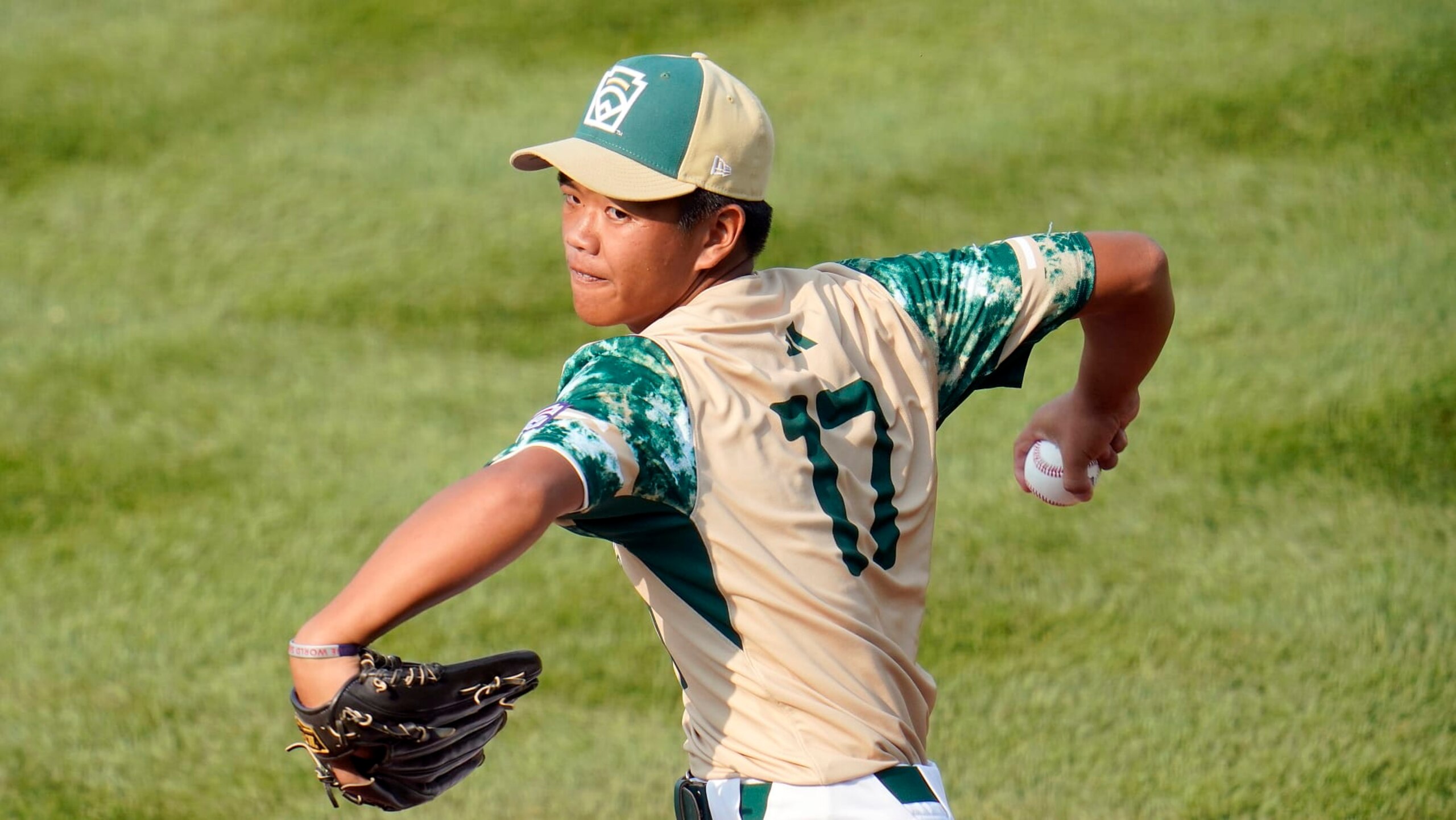 Fan Chen-Jun of Kuei-Shan Little League 