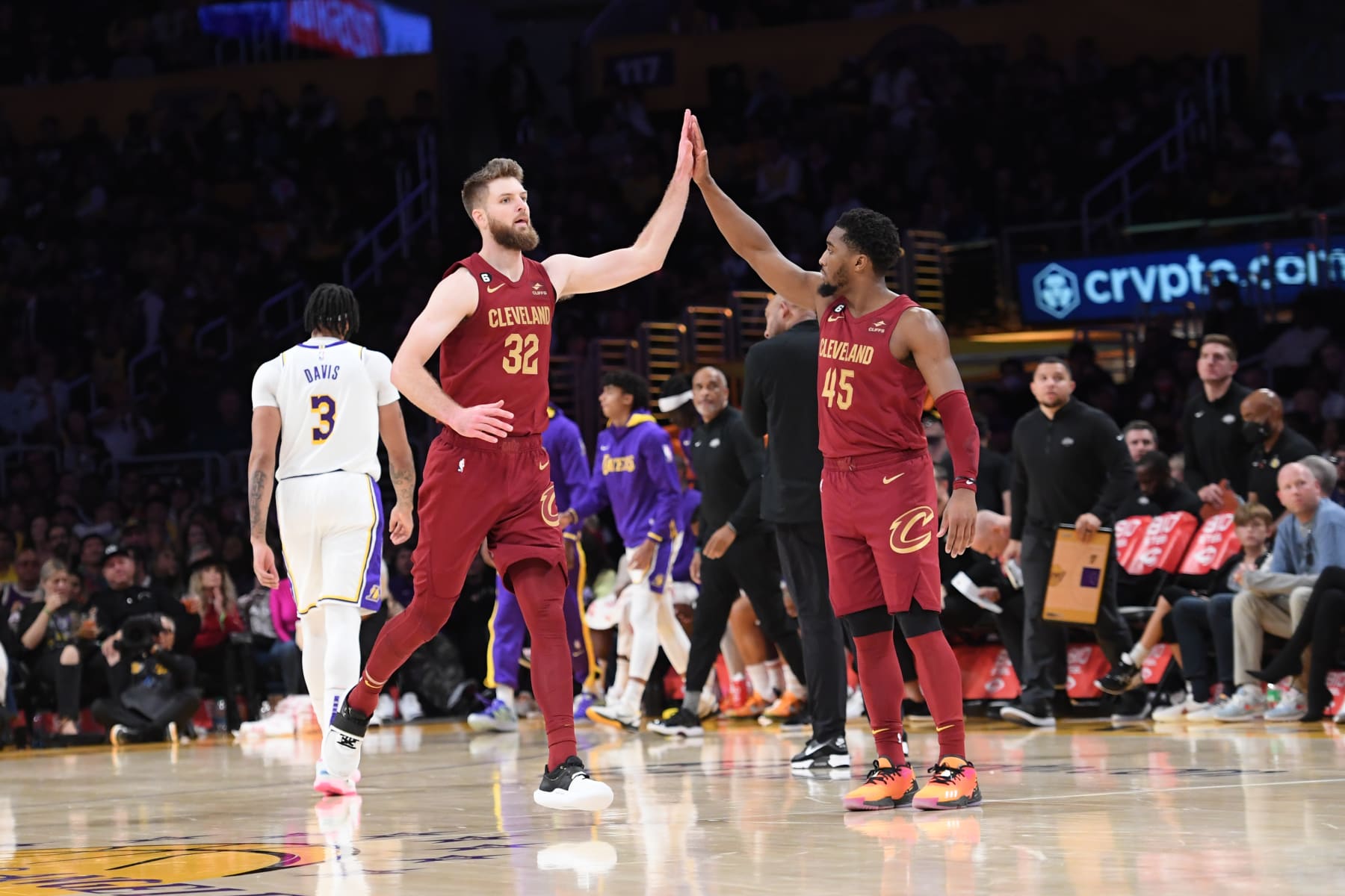 Dean Wade and Donovan Mitchell