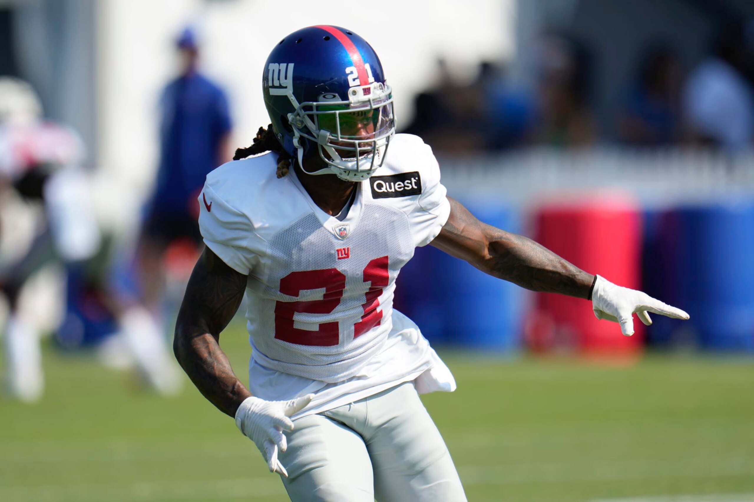 New York Giants safety Bobby McCain (21) runs a drill during an NFL football practice in Allen Park, Mich., Wednesday, Aug. 9, 2023. (AP Photo/Paul Sancya)