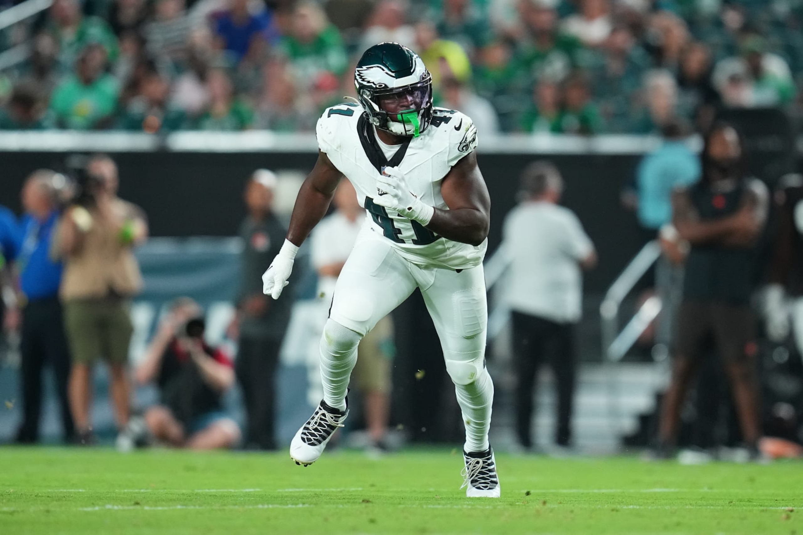 PHILADELPHIA, PENNSYLVANIA - AUGUST 17: Nicholas Morrow #41 of the Philadelphia Eagles in action against the Cleveland Browns during the preseason game at Lincoln Financial Field on August 17, 2023 in Philadelphia, Pennsylvania. The Browns tied the Eagles 18-18. (Photo by Mitchell Leff/Getty Images)