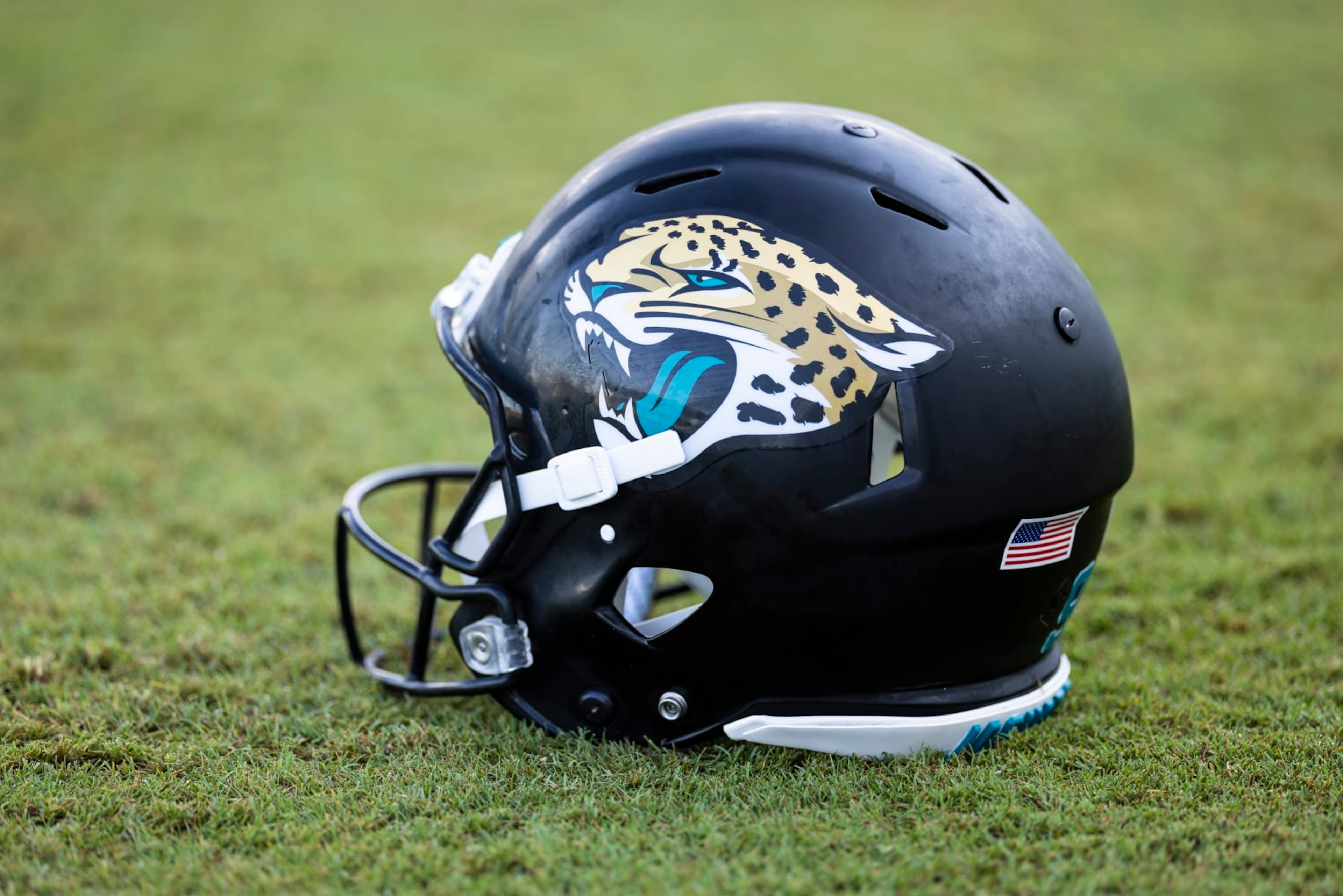JACKSONVILLE, FLORIDA - AUGUST 03: A Jacksonville Jaguars helmet is seen during Training Camp at Miller Electric Center on August 03, 2023 in Jacksonville, Florida. (Photo by James Gilbert/Getty Images) JACKSONVILLE, FLORIDA - AUGUST 03: A Jacksonville Jaguars helmet is seen during Training Camp at Miller Electric Center on August 03, 2023 in Jacksonville, Florida. (Photo by James Gilbert/Getty Images)