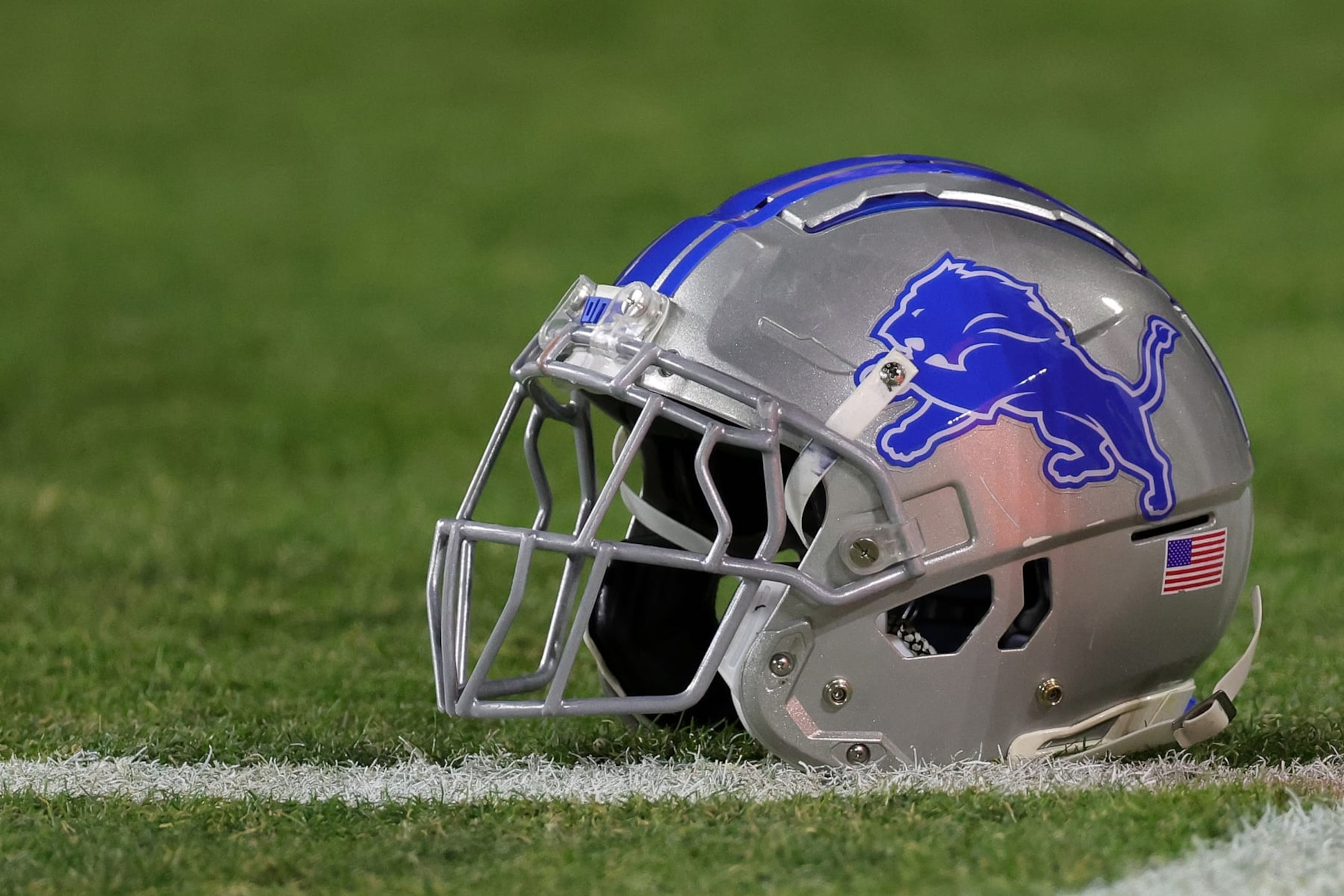GREEN BAY, WISCONSIN - JANUARY 08: A detailed view of a Detroit Lions helmet prior to a game \btw at Lambeau Field on January 08, 2023 in Green Bay, Wisconsin. The Lions defeated the Packers 20-16. (Photo by Stacy Revere/Getty Images)