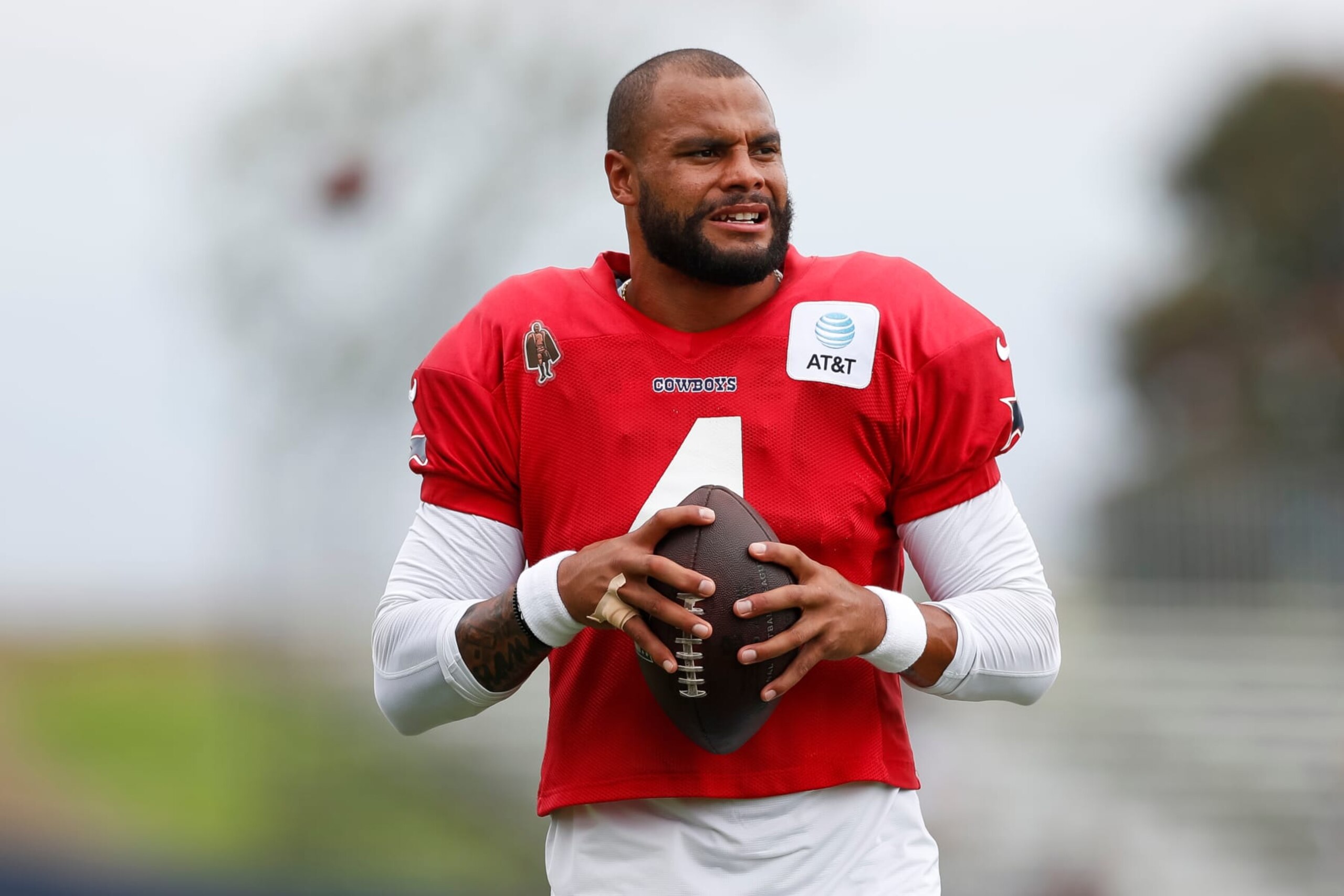 OXNARD, CA - AUGUST 15: Dallas Cowboys quarterback Dak Prescott (4) takes part in a drill during the team's training camp at Marriott Residence Inn at River Ridge on August 15, 2023, in Oxnard, CA. (Photo by Brandon Sloter/Icon Sportswire via Getty Images)