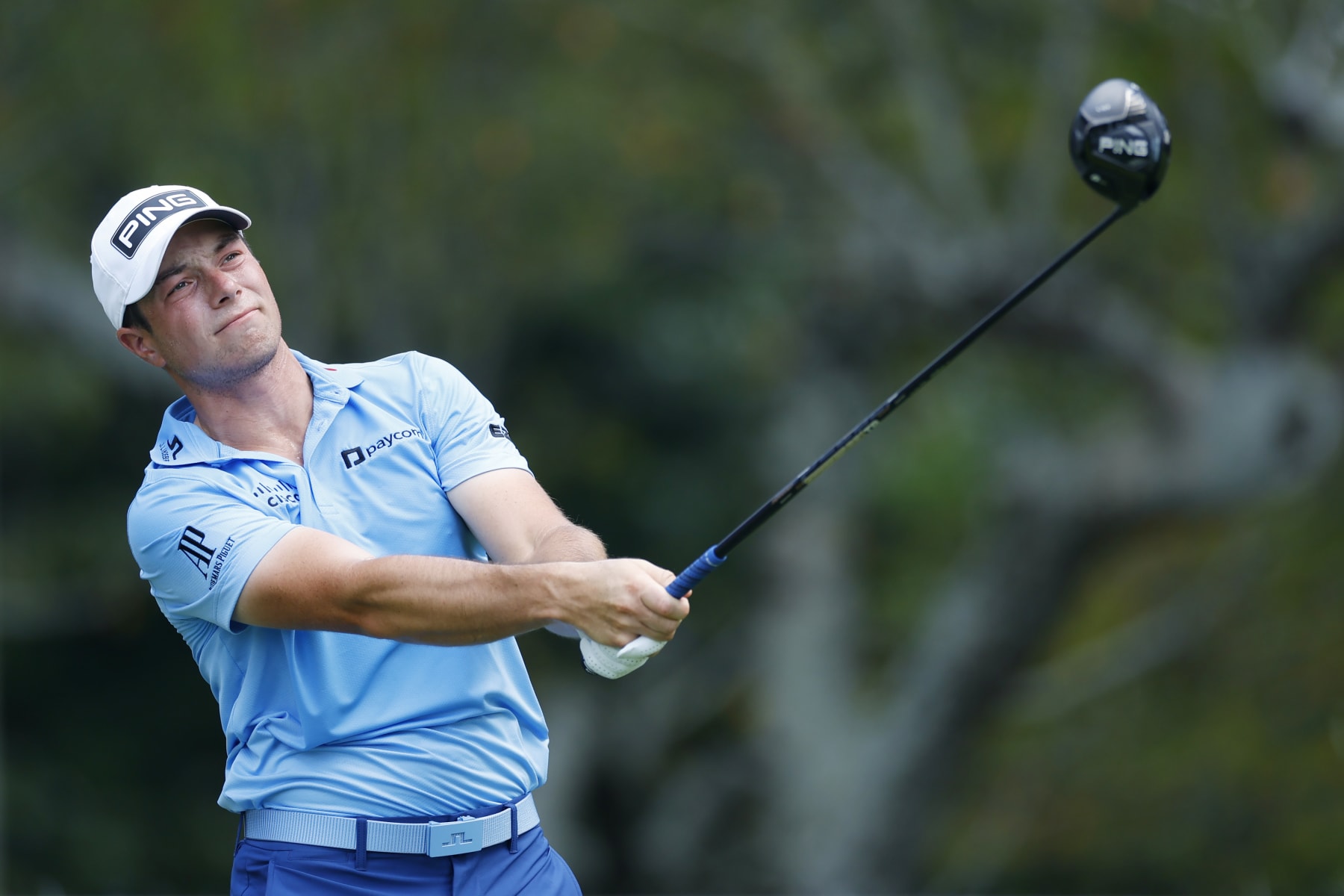 ATLANTA, GEORGIA - AUGUST 25: Viktor Hovland of Norway plays his shot from the fifth tee during the second round of the TOUR Championship at East Lake Golf Club on August 25, 2023 in Atlanta, Georgia. (Photo by Mike Ehrmann/Getty Images)