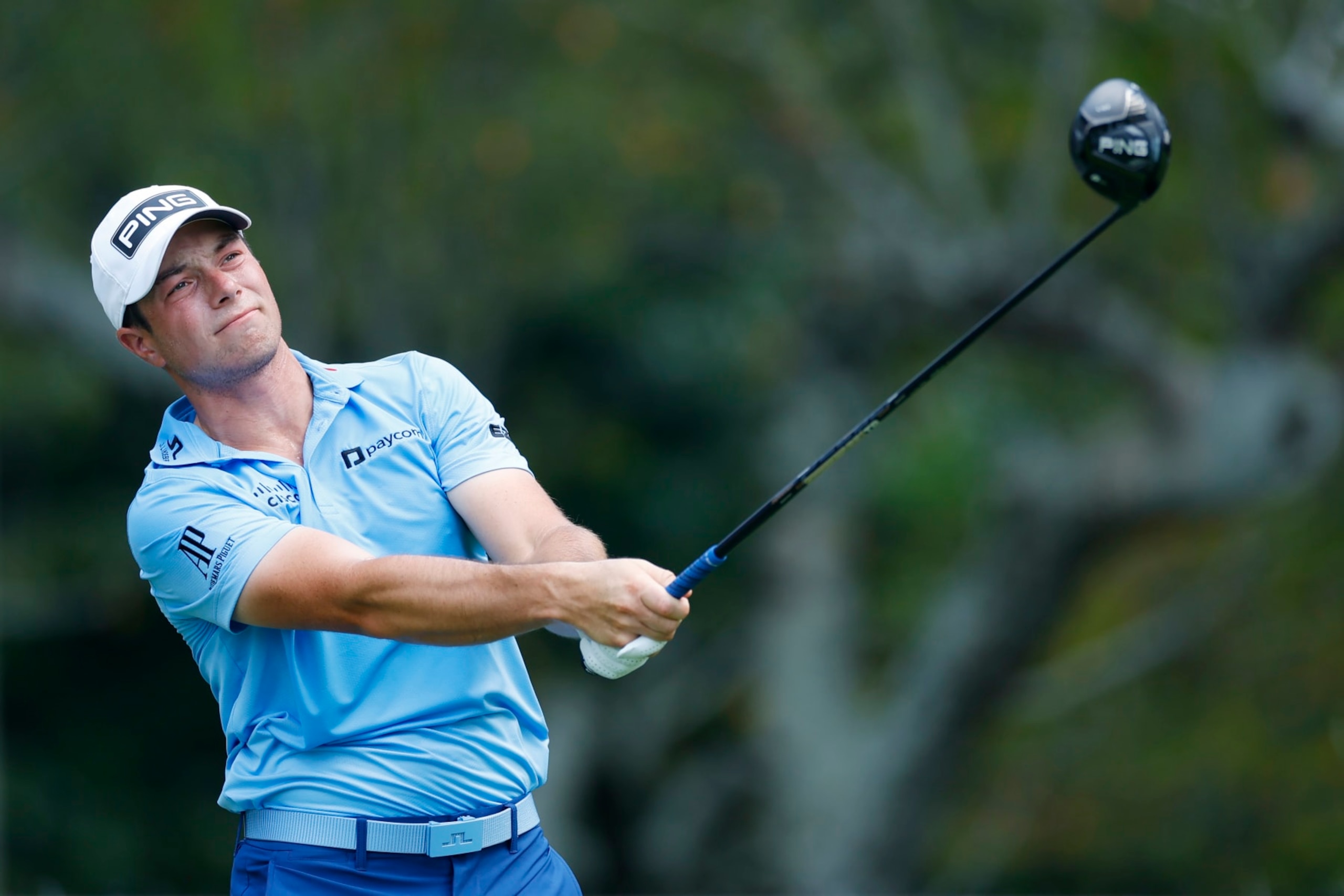 ATLANTA, GEORGIA - AUGUST 25: Viktor Hovland of Norway plays his shot from the fifth tee during the second round of the TOUR Championship at East Lake Golf Club on August 25, 2023 in Atlanta, Georgia. (Photo by Mike Ehrmann/Getty Images) ATLANTA, GEORGIA - AUGUST 25: Viktor Hovland of Norway plays his shot from the fifth tee during the second round of the TOUR Championship at East Lake Golf Club on August 25, 2023 in Atlanta, Georgia. (Photo by Mike Ehrmann/Getty Images)