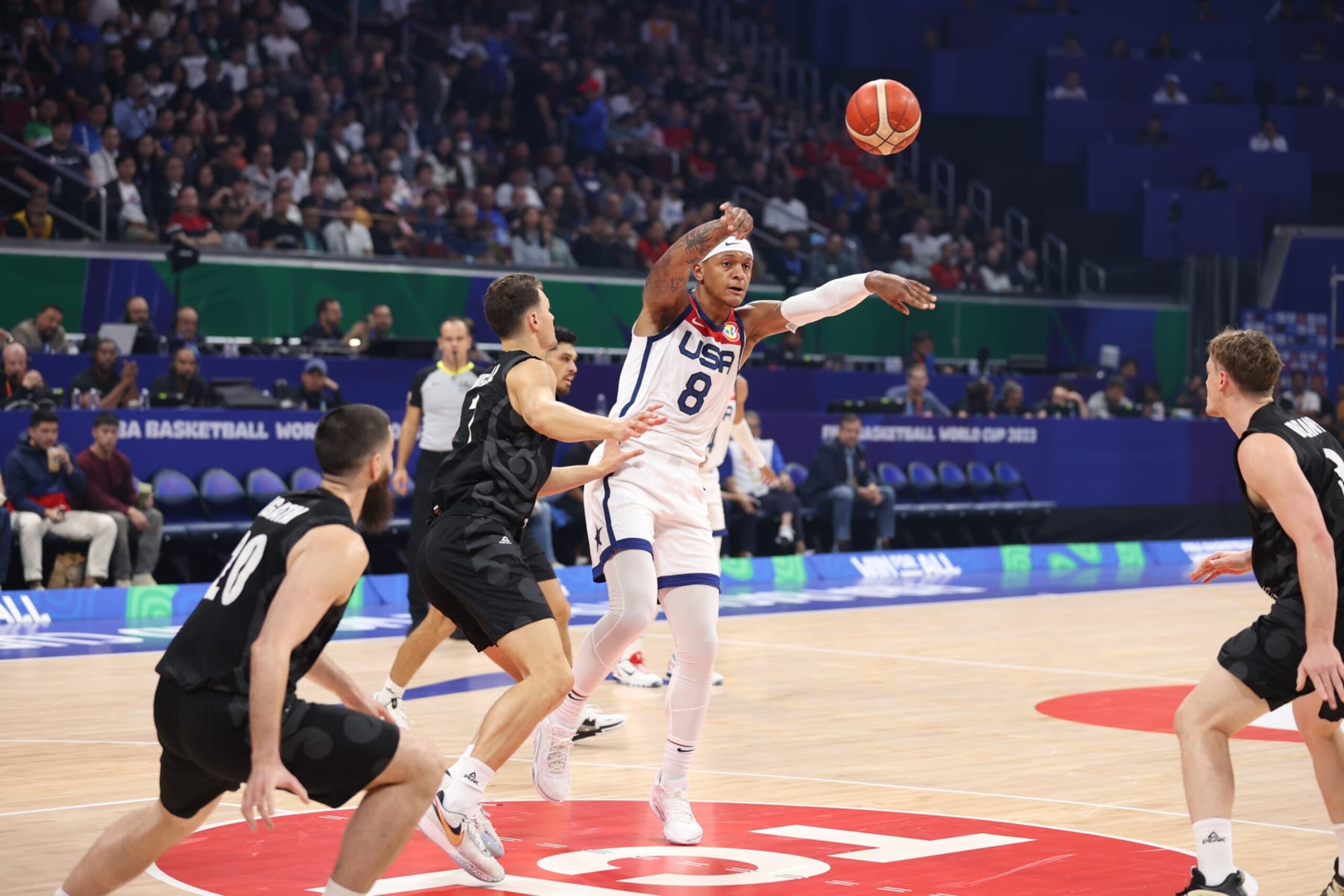MANILA, PHILIPPINES - AUGUST 26: Paolo Banchero #8 of the USA Men's Senior National Team passes against New Zealand as part of the 2023 FIBA World Cup on August 26, 2023 at Mall of Asia Arena in Manila, Philippines. NOTE TO USER: User expressly acknowledges and agrees that, by downloading and/or using this photograph, user is consenting to the terms and conditions of the Getty Images License Agreement. Mandatory Copyright Notice: Copyright 2023 NBAE (Photo by Stephen Gosling/NBAE via Getty Images)