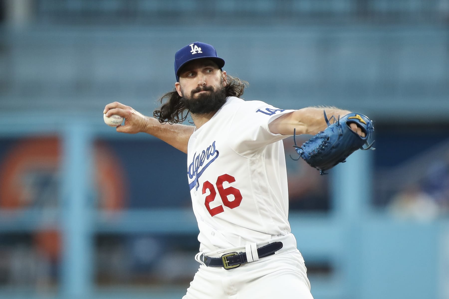 LOS ANGELES, CALIFORNIA - AUGUST 18: Tony Gonsolin #26 of the Los Angeles Dodgers pitches in the first inning against the Miami Marlins at Dodger Stadium on August 18, 2023 in Los Angeles, California. (Photo by Meg Oliphant/Getty Images)