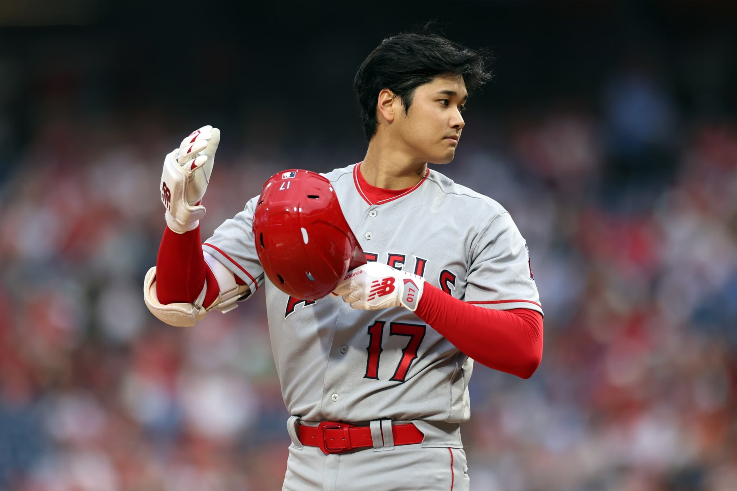 PHILADELPHIA, PENNSYLVANIA - AUGUST 29: Shohei Ohtani #17 of the Los Angeles Angels looks on during the first inning against the Philadelphia Phillies at Citizens Bank Park on August 29, 2023 in Philadelphia, Pennsylvania. (Photo by Tim Nwachukwu/Getty Images)