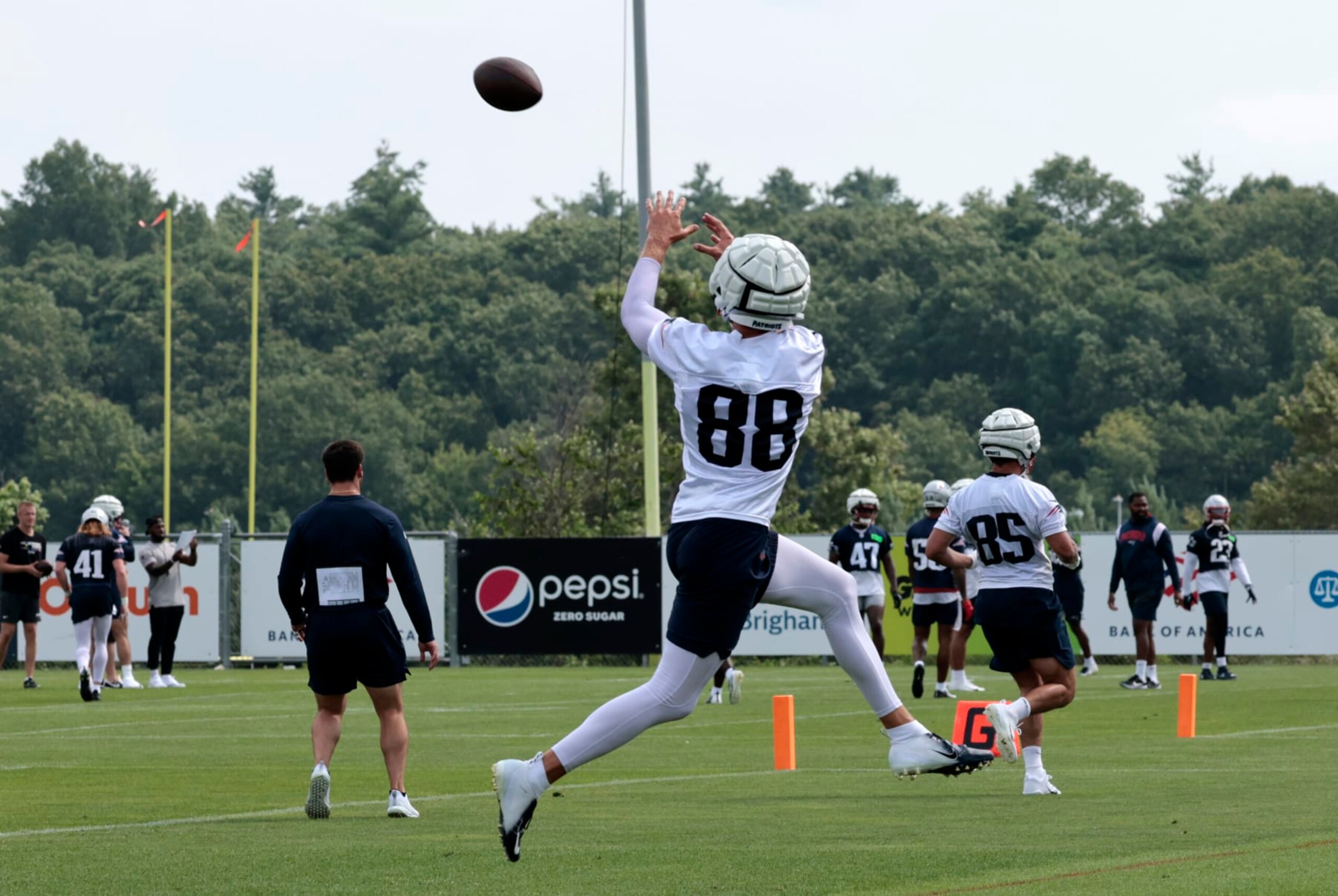FOXBOROUGH, MA - JULY 27: New England Patriots tight end Mike Gesicki (88) goes up for a catch during New England Patriots Training Camp on July 27, 2023, at the Patriots Training Facility at Gillette Stadium in Foxborough, Massachusetts. (Photo by Fred Kfoury III/Icon Sportswire via Getty Images)