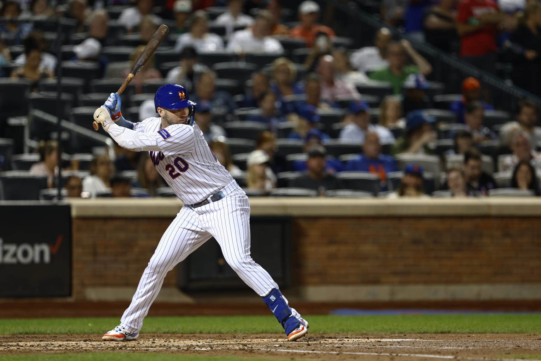 NEW YORK, NEW YORK - AUGUST 28: Pete Alonso #20 of the New York Mets in action against the Texas Rangers during a game at Citi Field on August 28, 2023 in New York City. (Photo by Rich Schultz/Getty Images)