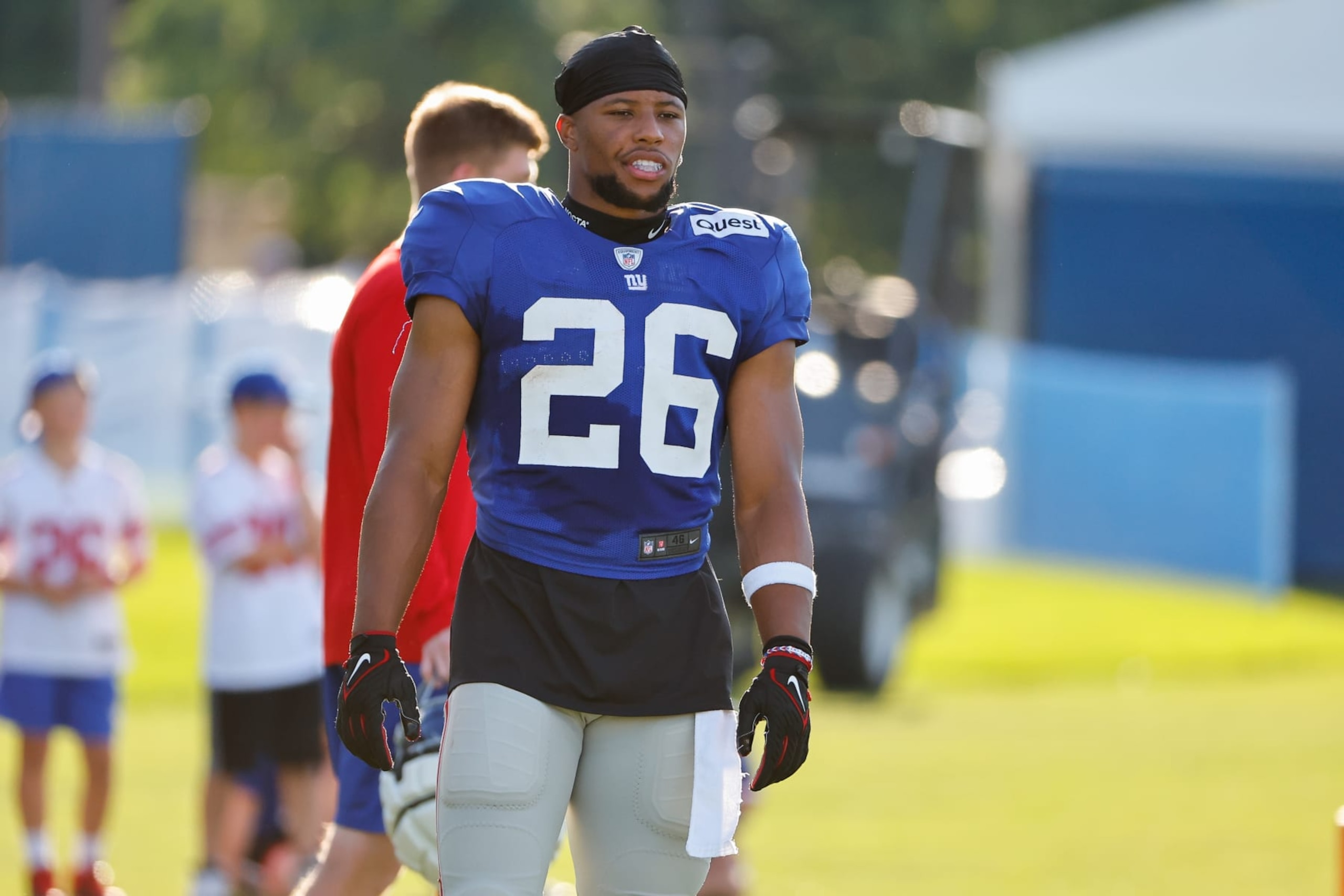 EAST RUTHERFORD, NJ - AUGUST 01:  Saquon Barkley #26 of the New York Giants during training camp at the Quest Diagnostics Training Center on August 1, 2023 in East Rutherford, New Jersey.  (Photo by Rich Graessle/Icon Sportswire via Getty Images)