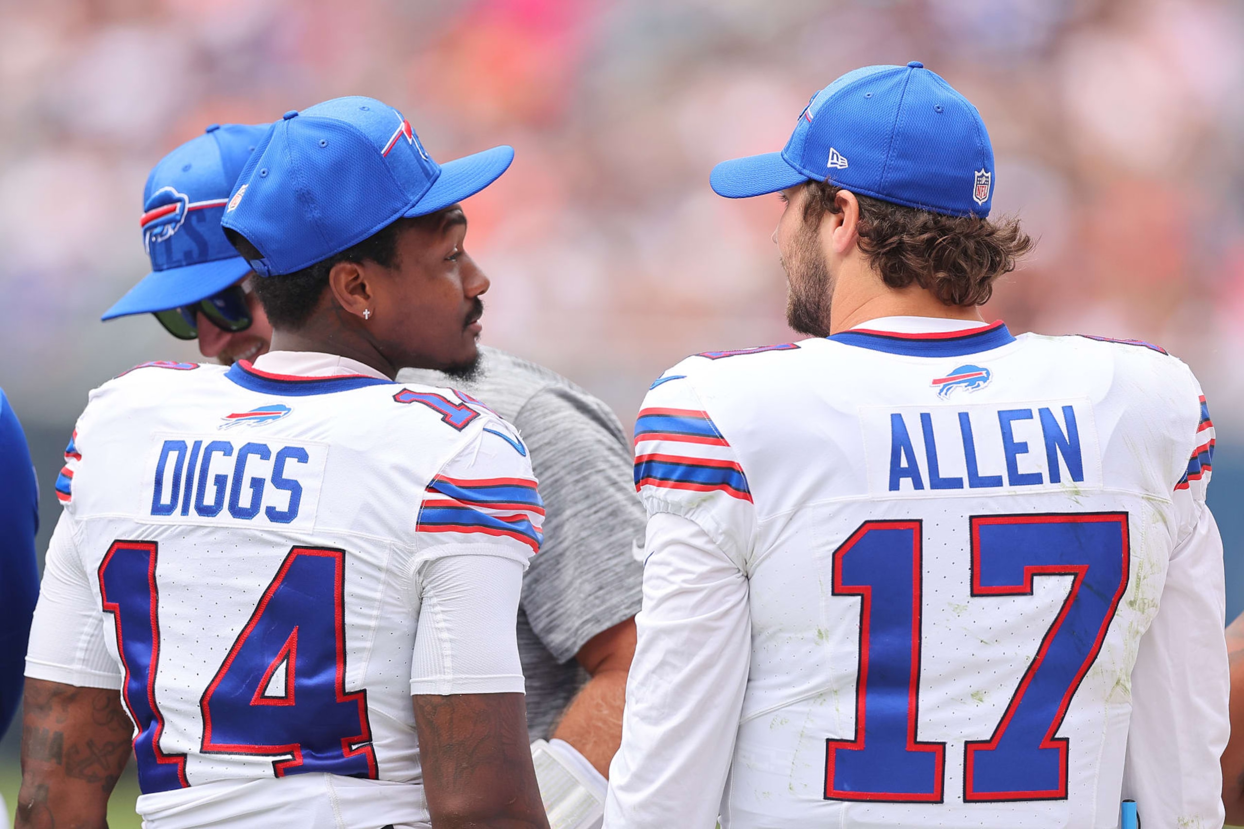 Stefon Diggs (left) and Josh Allen (right)