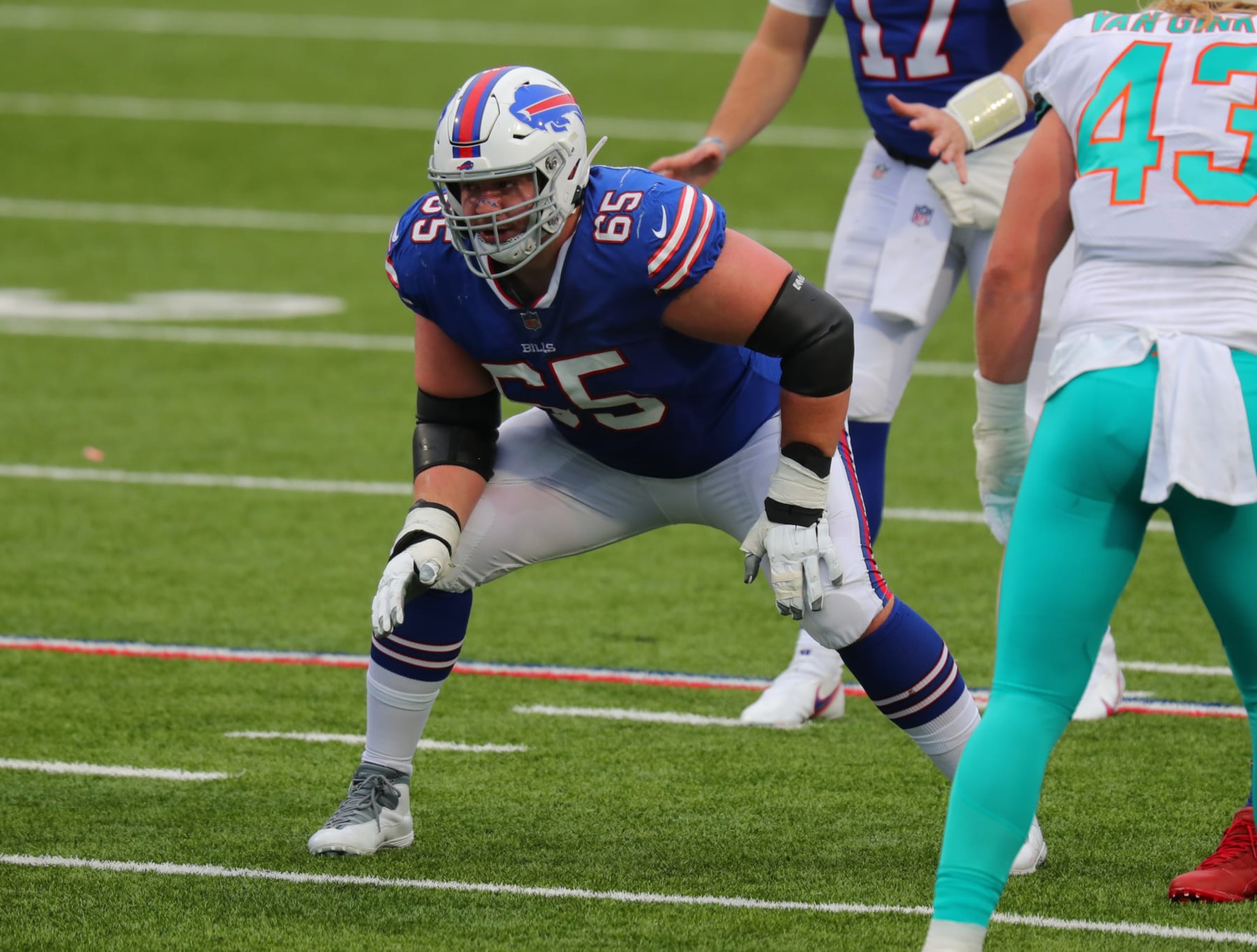 ORCHARD PARK, NY - JANUARY 03: Ike Boettger #65 of the Buffalo Bills against the Miami Dolphins at Bills Stadium on January 3, 2021 in Orchard Park, New York. (Photo by Timothy T Ludwig/Getty Images)