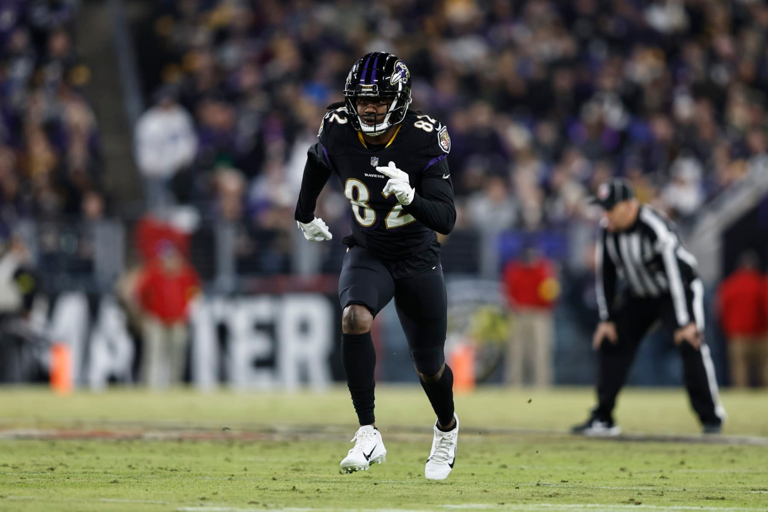 BALTIMORE, MARYLAND - JANUARY 01: Sammy Watkins #82 of the Baltimore Ravens runs during an NFL football game between the Baltimore Ravens and the Pittsburgh Steelers at M&T Bank Stadium on January 01, 2023 in Baltimore, Maryland. (Photo by Michael Owens/Getty Images)