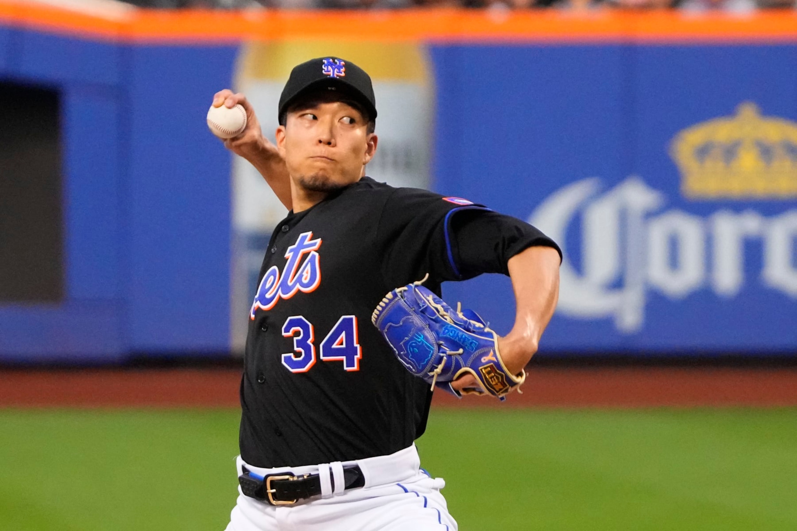 FLUSHING, NY - AUGUST 25: New York Mets Pitcher Kodai Senga (34) delivers a pitch during the first inning of a Major League Baseball game between the Los Angeles Angels and the New York Mets on August 25, 2023, at Citi Field in Flushing, NY. (Photo by Gregory Fisher/Icon Sportswire via Getty Images)