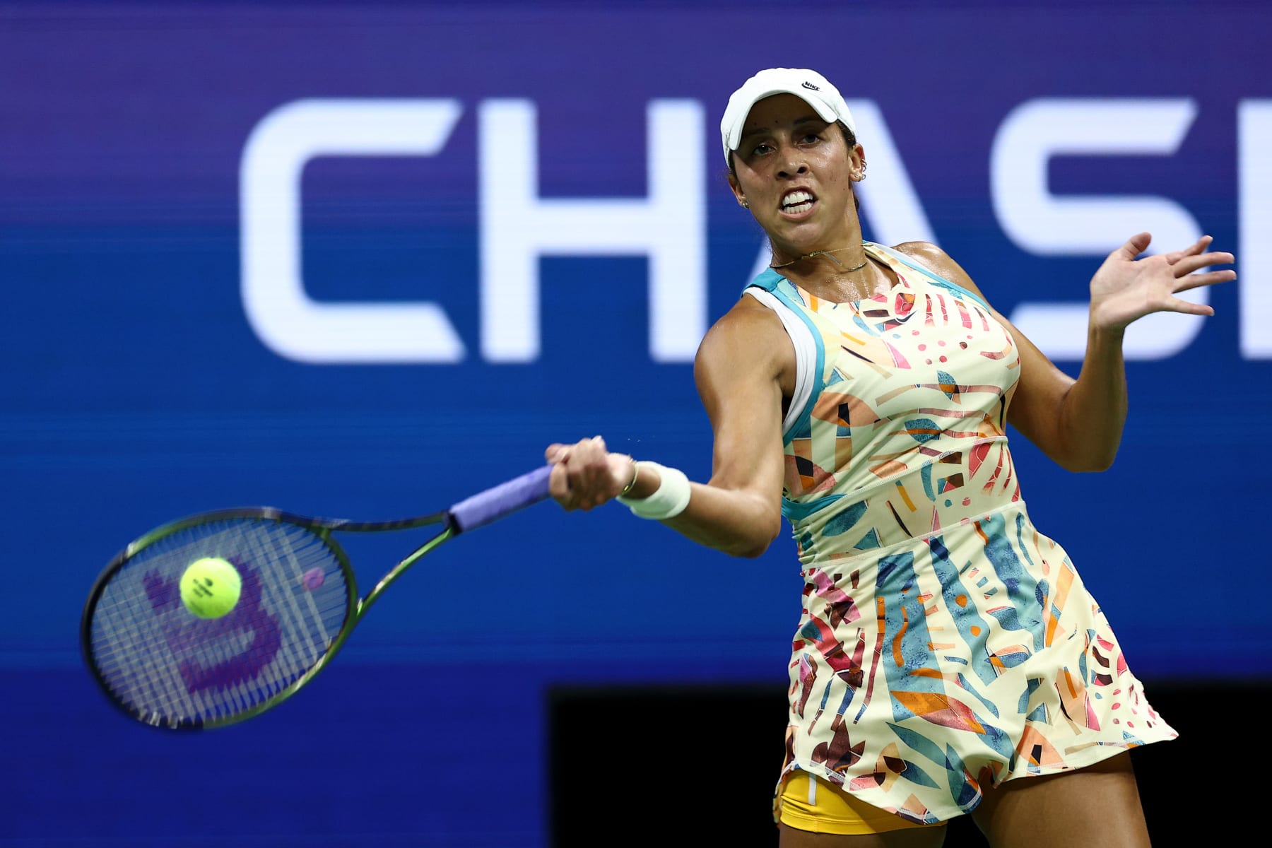 NEW YORK, NEW YORK - SEPTEMBER 06: Madison Keys of the United States returns a shot against Marketa Vondrousova of the Czech Republic during their Women's Singles Quarterfinal match on Day Ten of the 2023 US Open at the USTA Billie Jean King National Tennis Center on September 06, 2023 in the Flushing neighborhood of the Queens borough of New York City. (Photo by Elsa/Getty Images)