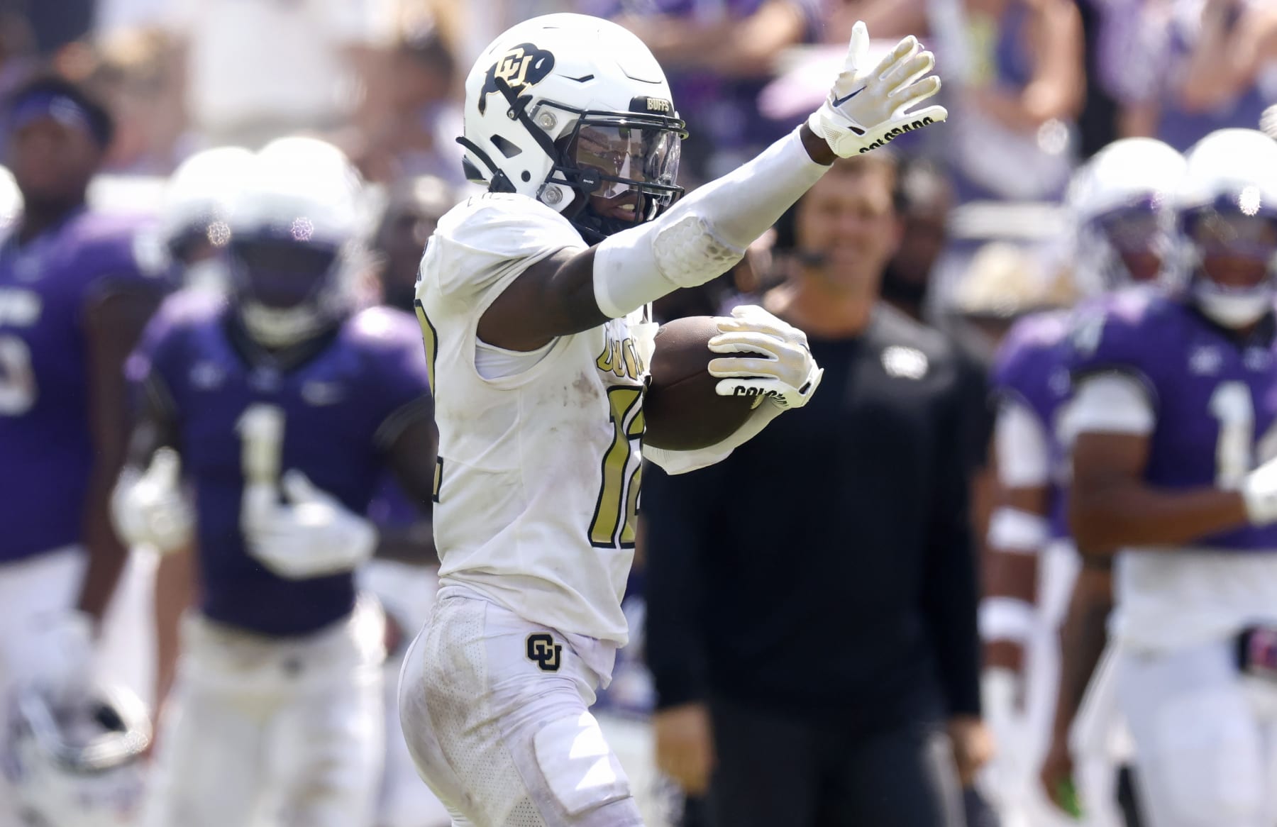 FORT WORTH, TX - SEPTEMBER 2: Travis Hunter #12 of the Colorado Buffaloes signals first down after a catch against the TCU Horned Frogs during the second half at Amon G. Carter Stadium on September 2, 2023 in Fort Worth, Texas. Colorado won 45-42. (Photo by Ron Jenkins/Getty Images)