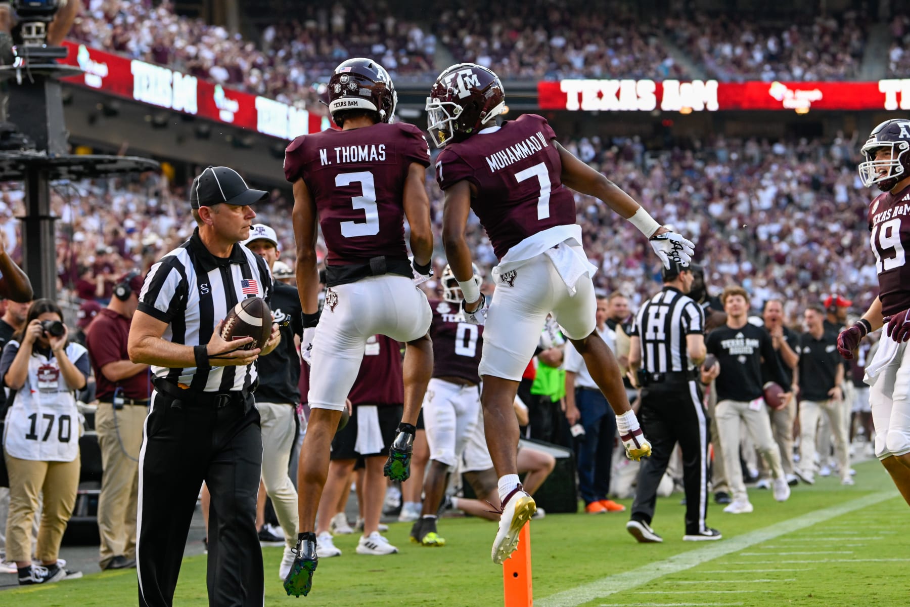 COLLEGE STATION, TX - SEPTEMBER 02: Texas A&M Aggies wide receiver Moose Muhammad III (7) congratulates Texas A&M Aggies wide receiver Noah Thomas (3) after his first half touchdown reception during the football game between the New Mexico Lobos and Texas A&M Aggies at Kyle Field on September 2, 2023 in College Station, Texas. (Photo by Ken Murray/Icon Sportswire via Getty Images)