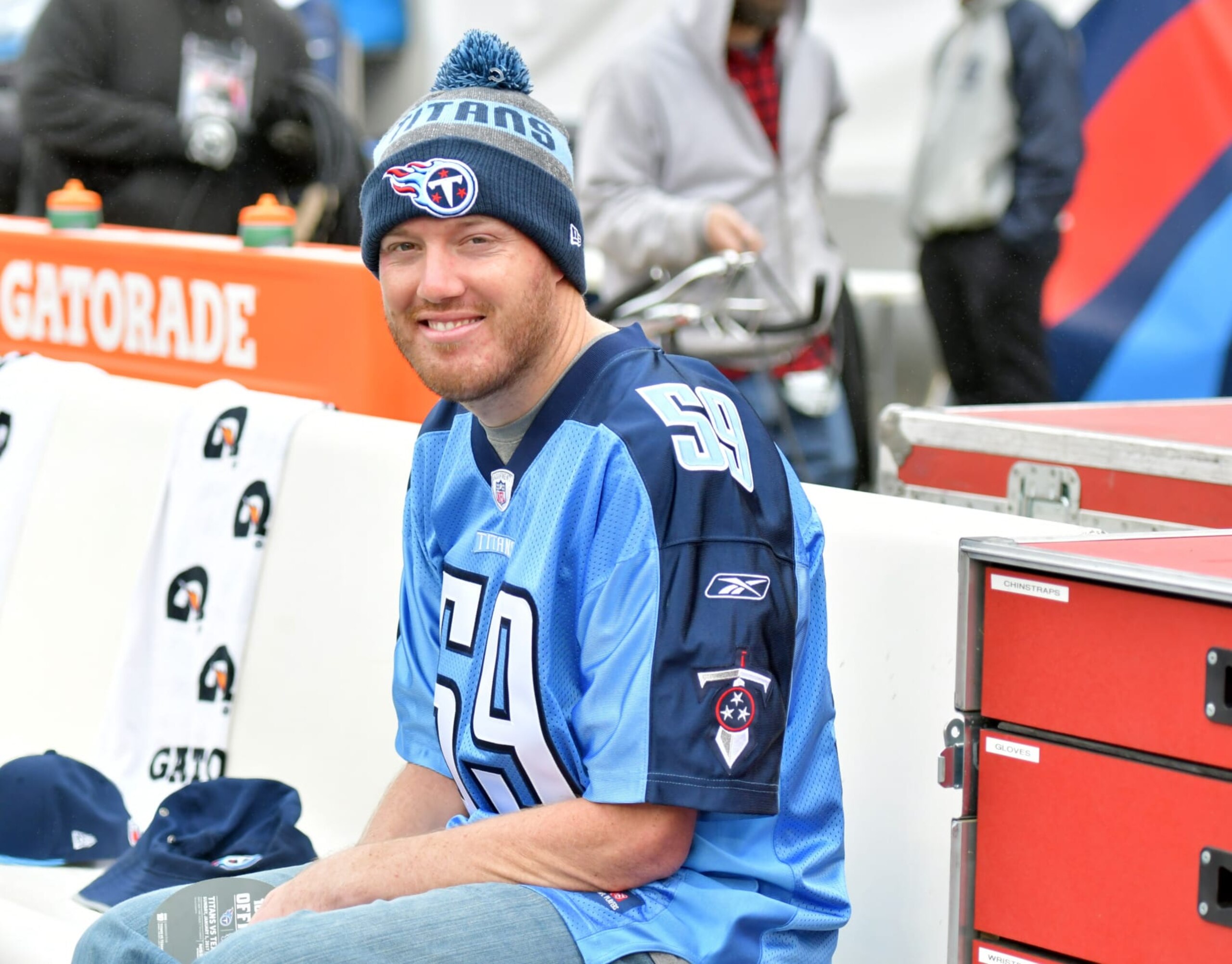 NASHVILLE, TN - JANUARY 01: Former Tennessee Titans Linebacker Tim Shaw diagnosed with ALS watches the Tennessee Titans 24-17 victory over the Houston Texans on January 01, 2017, at Nissan Stadium in Nashville, TN. (Photo by Mickey Bernal/Icon Sportswire via Getty Images)