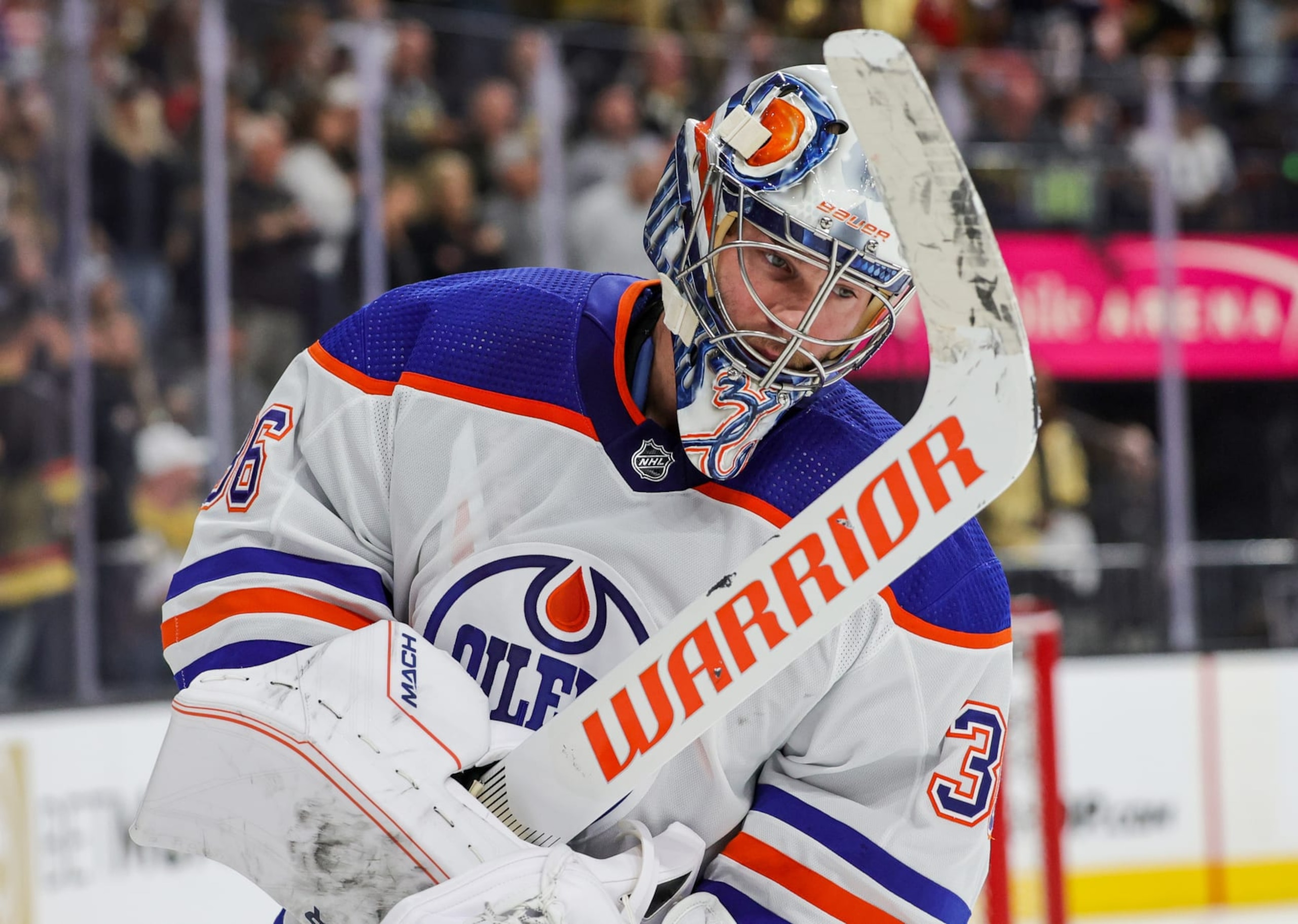 LAS VEGAS, NEVADA - MAY 12: Jack Campbell #36 of the Edmonton Oilers takes a break during a stop in play in the second period of Game Five of the Second Round of the 2023 Stanley Cup Playoffs against the Vegas Golden Knights at T-Mobile Arena on May 12, 2023 in Las Vegas, Nevada. The Golden Knights defeated the Oilers 4-3. (Photo by Ethan Miller/Getty Images)