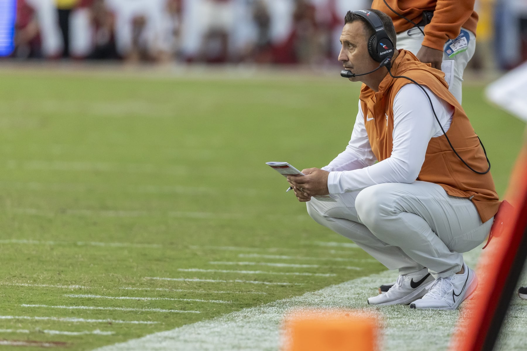 Texas head coach Steve Sarkisian tracks his team from the sidelines during the first half of an NCAA college football game against Alabama, Saturday, Sept. 9, 2023, in Tuscaloosa, Ala. (AP Photo/Vasha Hunt)