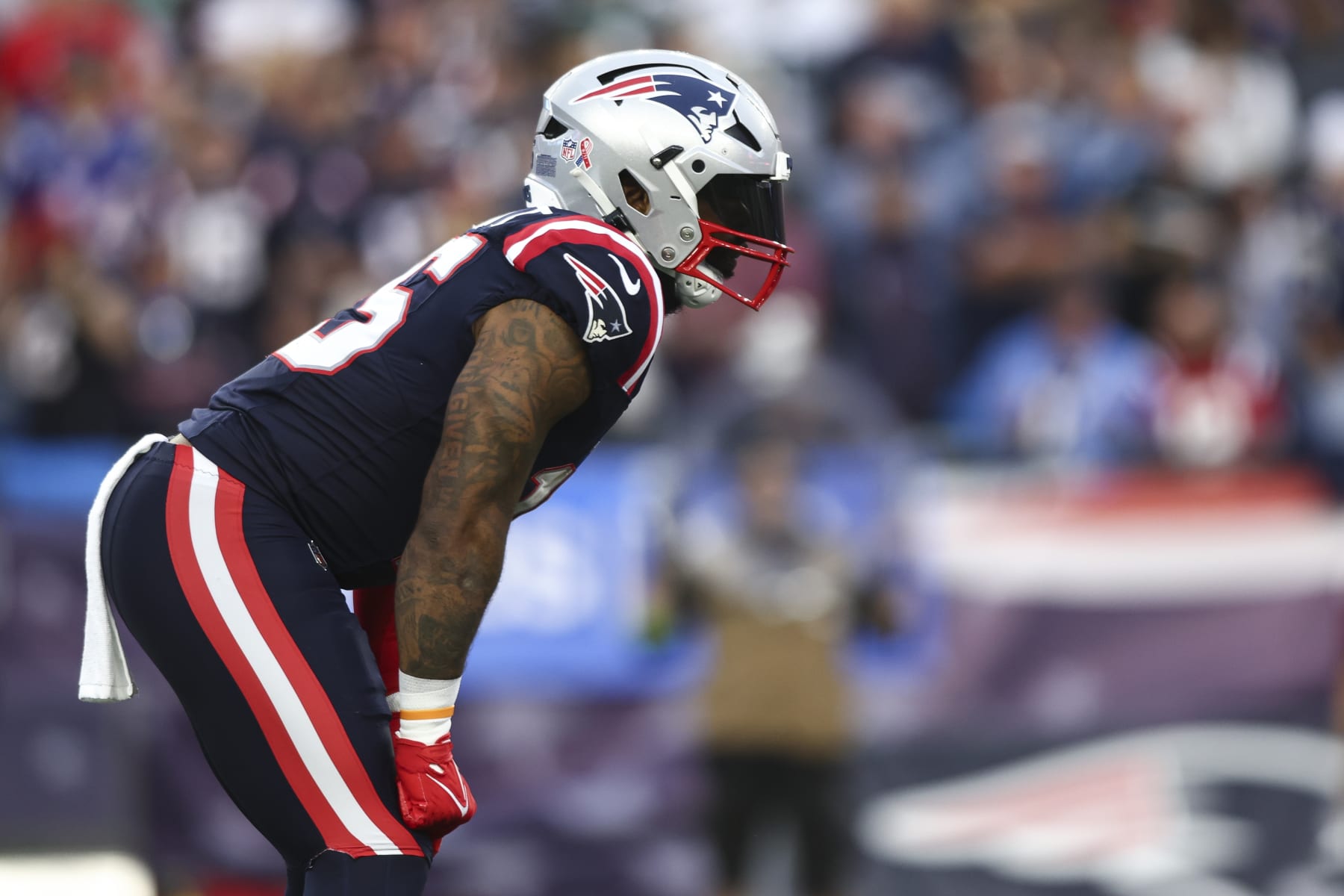 FOXBOROUGH, MA - SEPTEMBER 10: Ezekiel Elliott #15 of the New England Patriots lines up before a play during the third quarter of an NFL football game against the Philadelphia Eagles at Gillette Stadium on September 10, 2023 in Foxborough, Massachusetts. (Photo by Kevin Sabitus/Getty Images)