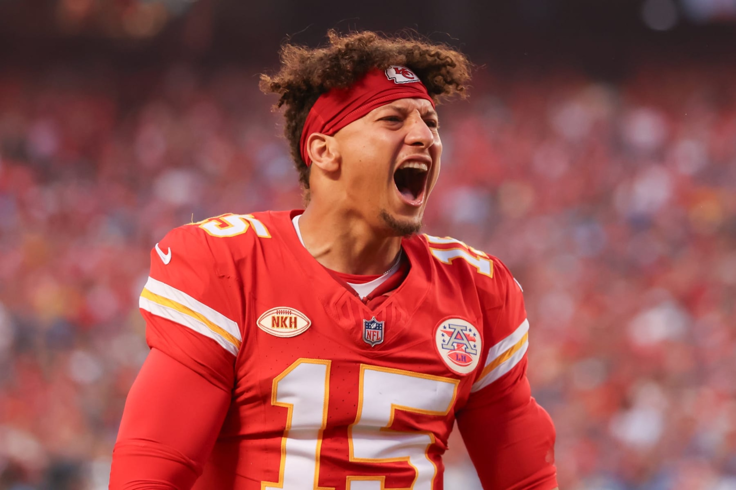 KANSAS CITY, MO - SEPTEMBER 07: Kansas City Chiefs quarterback Patrick Mahomes (15) yells before an NFL game between the Detroit Lions and Kansas City Chiefs on Sep 7, 2023 at GEHA Field at Arrowhead Stadium in Kansas City, MO. (Photo by Scott Winters/Icon Sportswire via Getty Images)