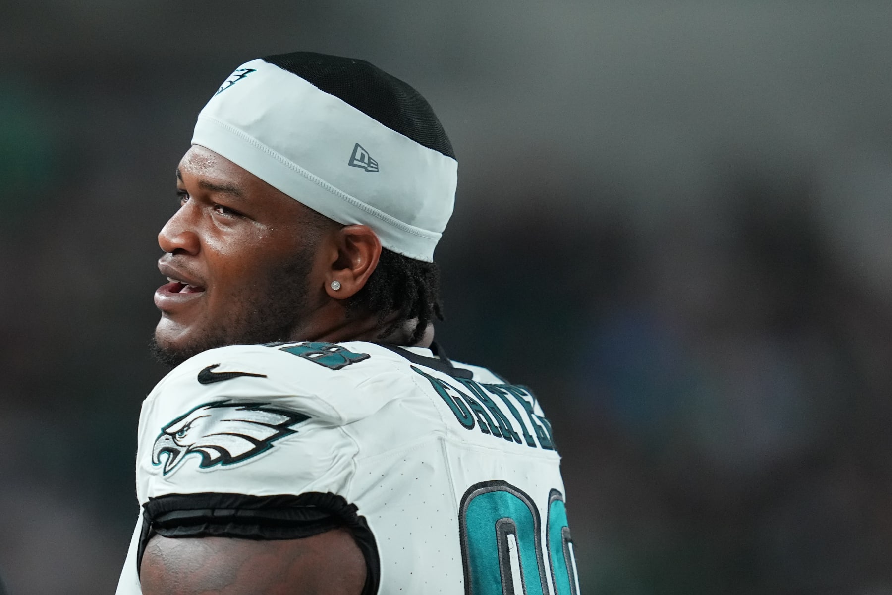 PHILADELPHIA, PENNSYLVANIA - AUGUST 17: Jalen Carter #98 of the Philadelphia Eagles looks on against the Cleveland Browns during the preseason game at Lincoln Financial Field on August 17, 2023 in Philadelphia, Pennsylvania. The Browns tied the Eagles 18-18. (Photo by Mitchell Leff/Getty Images)
