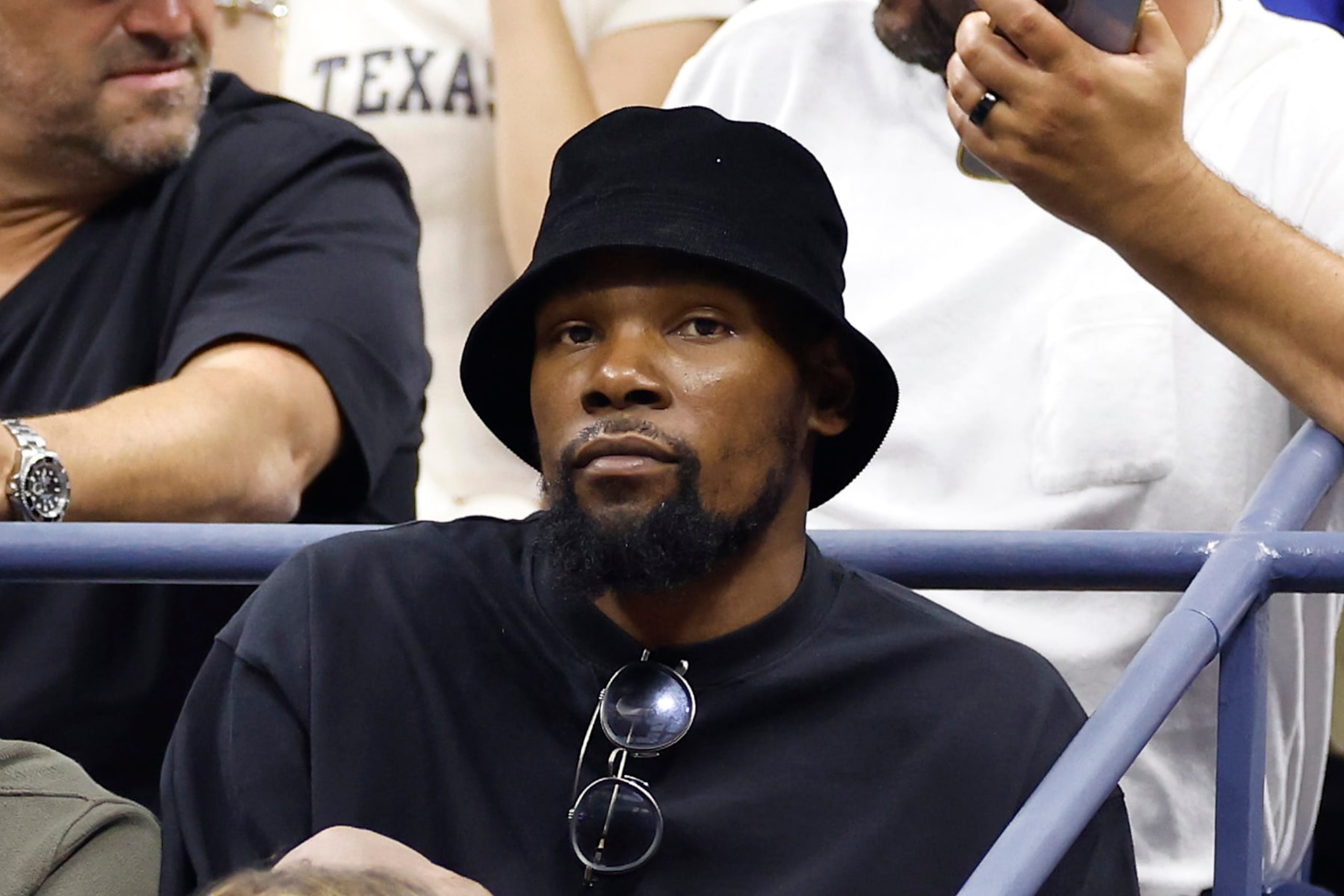NEW YORK, NEW YORK - SEPTEMBER 09: Kevin Durant of the Phoenix Suns looks on during the Women's Singles Final match between Coco Gauff of the United States and Aryna Sabalenka of Belarus on Day Thirteen of the 2023 US Open at the USTA Billie Jean King National Tennis Center on September 09, 2023 in the Flushing neighborhood of the Queens borough of New York City. (Photo by Sarah Stier/Getty Images) NEW YORK, NEW YORK - SEPTEMBER 09: Kevin Durant of the Phoenix Suns looks on during the Women's Singles Final match between Coco Gauff of the United States and Aryna Sabalenka of Belarus on Day Thirteen of the 2023 US Open at the USTA Billie Jean King National Tennis Center on September 09, 2023 in the Flushing neighborhood of the Queens borough of New York City. (Photo by Sarah Stier/Getty Images)