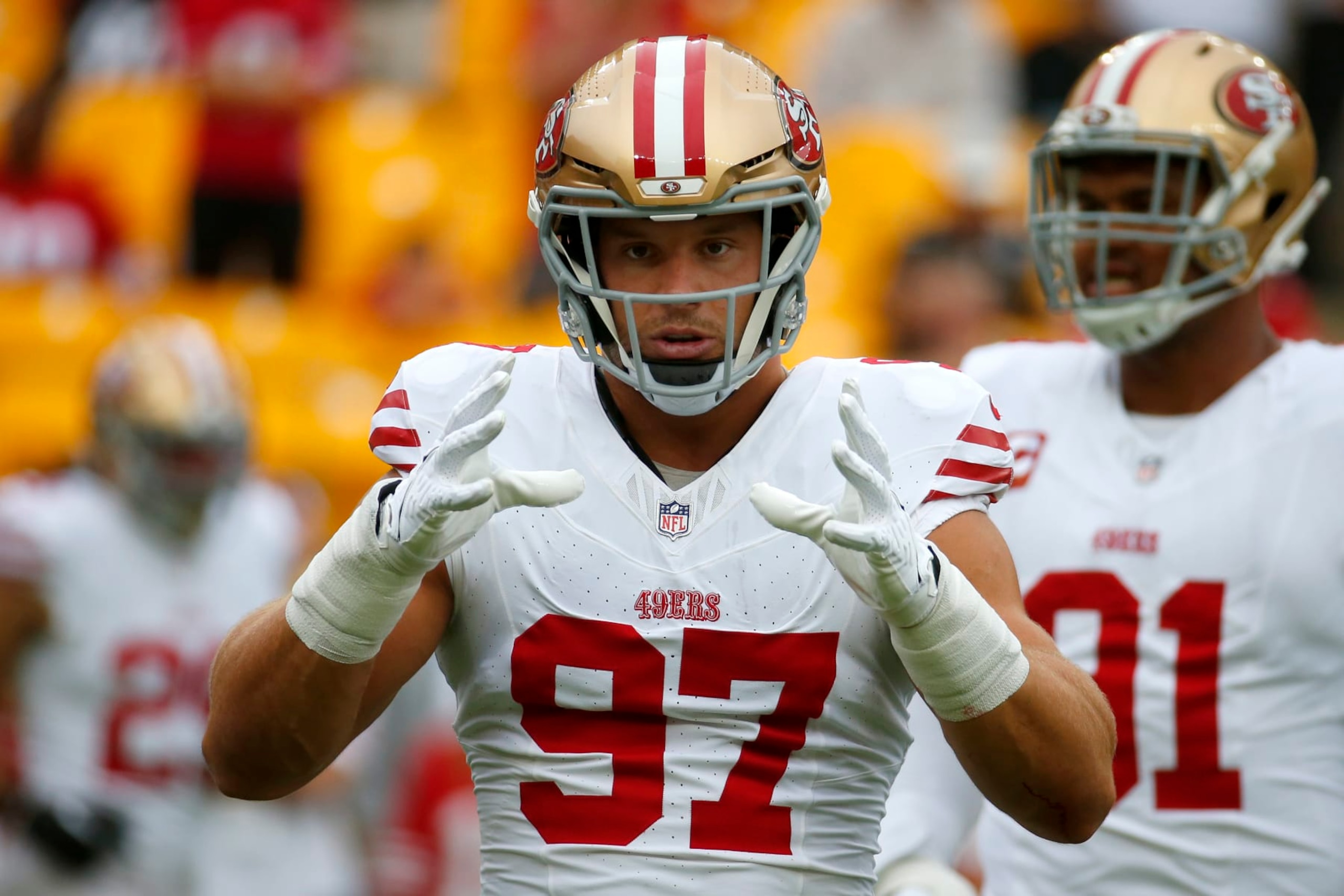 PITTSBURGH, PENNSYLVANIA - SEPTEMBER 10: Nick Bosa #97 of the San Francisco 49ers warms up prior to a game against the Pittsburgh Steelers at Acrisure Stadium on September 10, 2023 in Pittsburgh, Pennsylvania. (Photo by Justin K. Aller/Getty Images)