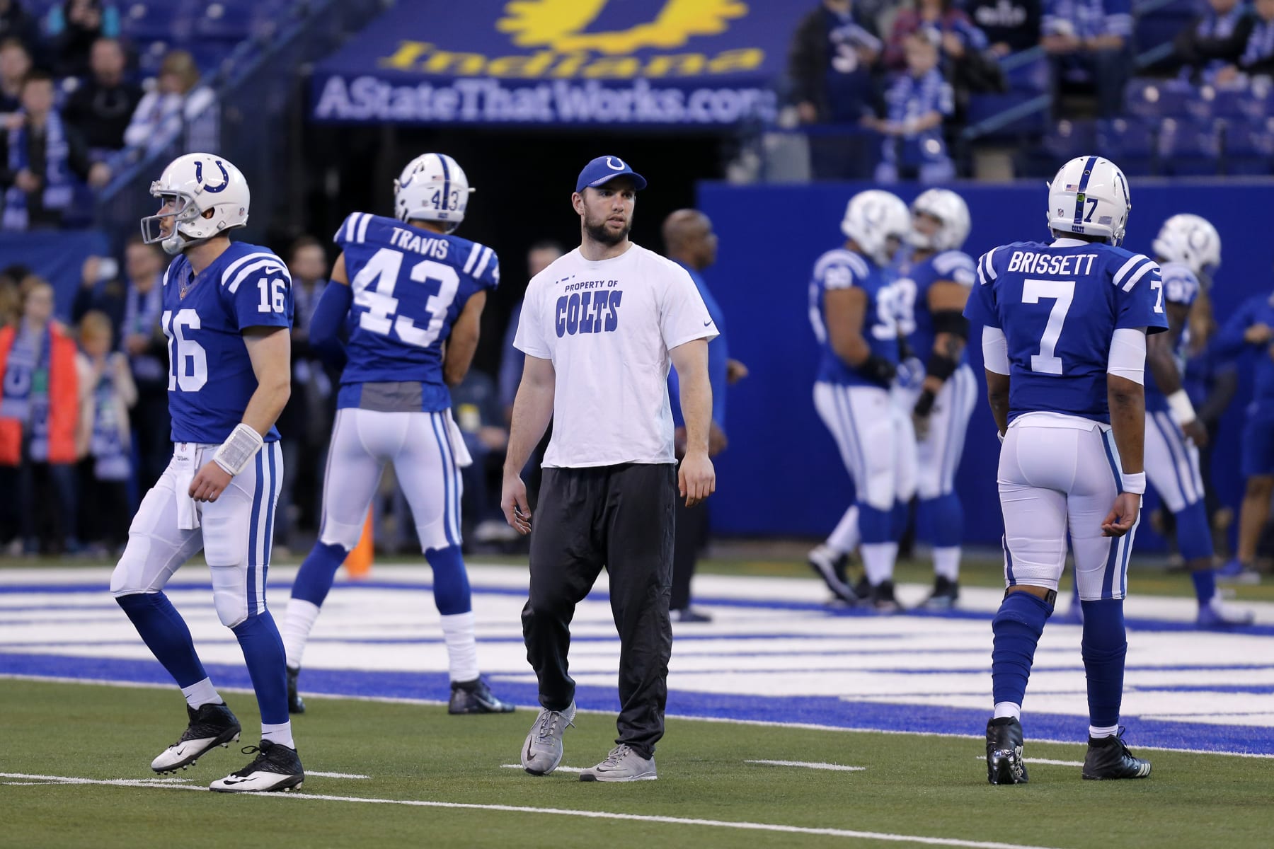 INDIANAPOLIS, IN  December 31: Indianapolis Colts quarterback Andrew Luck (12) during an NFL football game between the Houston Texans and the Indianapolis Colts on December 31, 2017, at Lucas Oil Stadium in Indianapolis IN. The Indianapolis Colts defeated the Houston Texans 22-13. (Photo by Jeffrey Brown/Icon Sportswire via Getty Images)