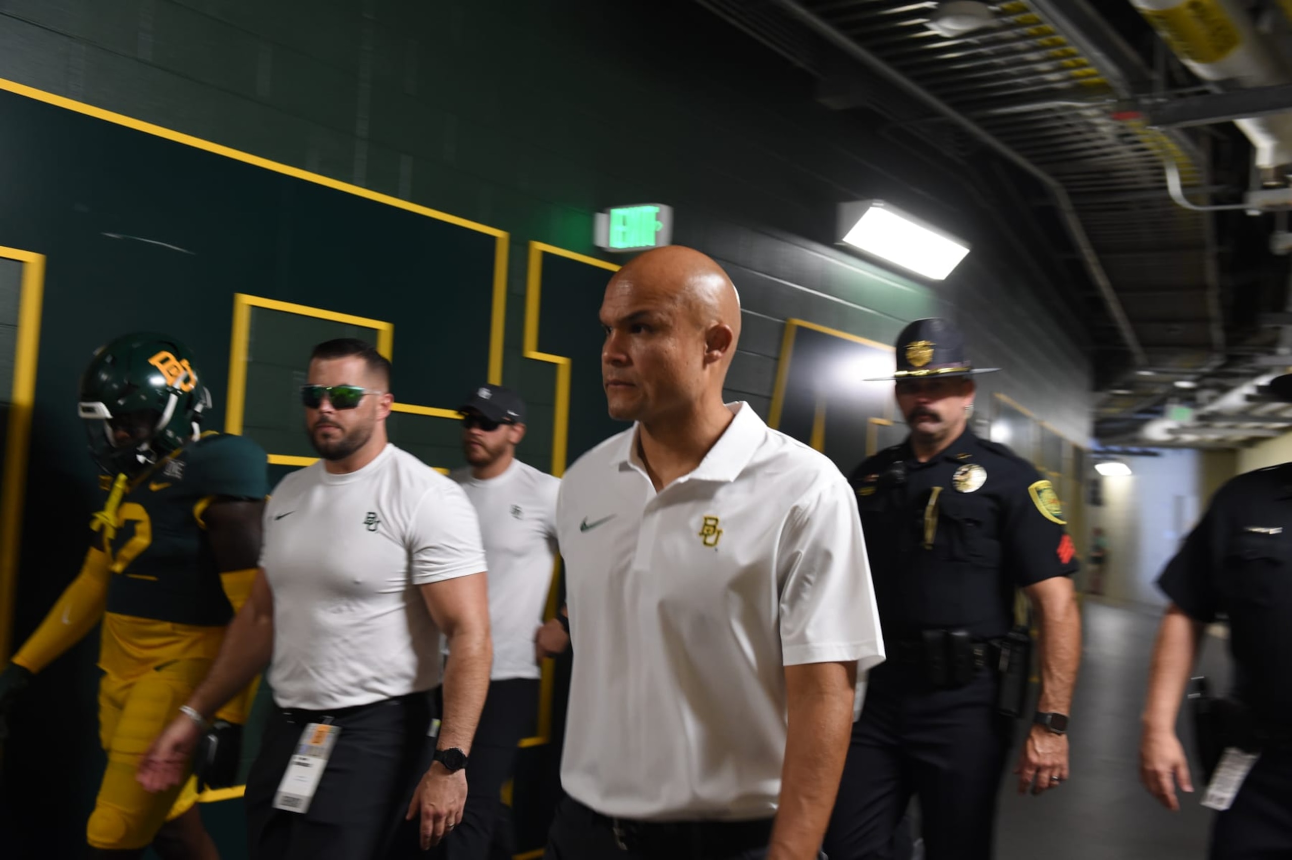 WACO, TX - SEPTEMBER 09: Baylor Bears head coach Dave Aranda comes out of the tunnel prior to start of college football game between the Utah Utes and the Baylor Bears on September 9, 2023 at McLane Stadium in Waco, TX. (Photo by John Rivera/Icon Sportswire via Getty Images)