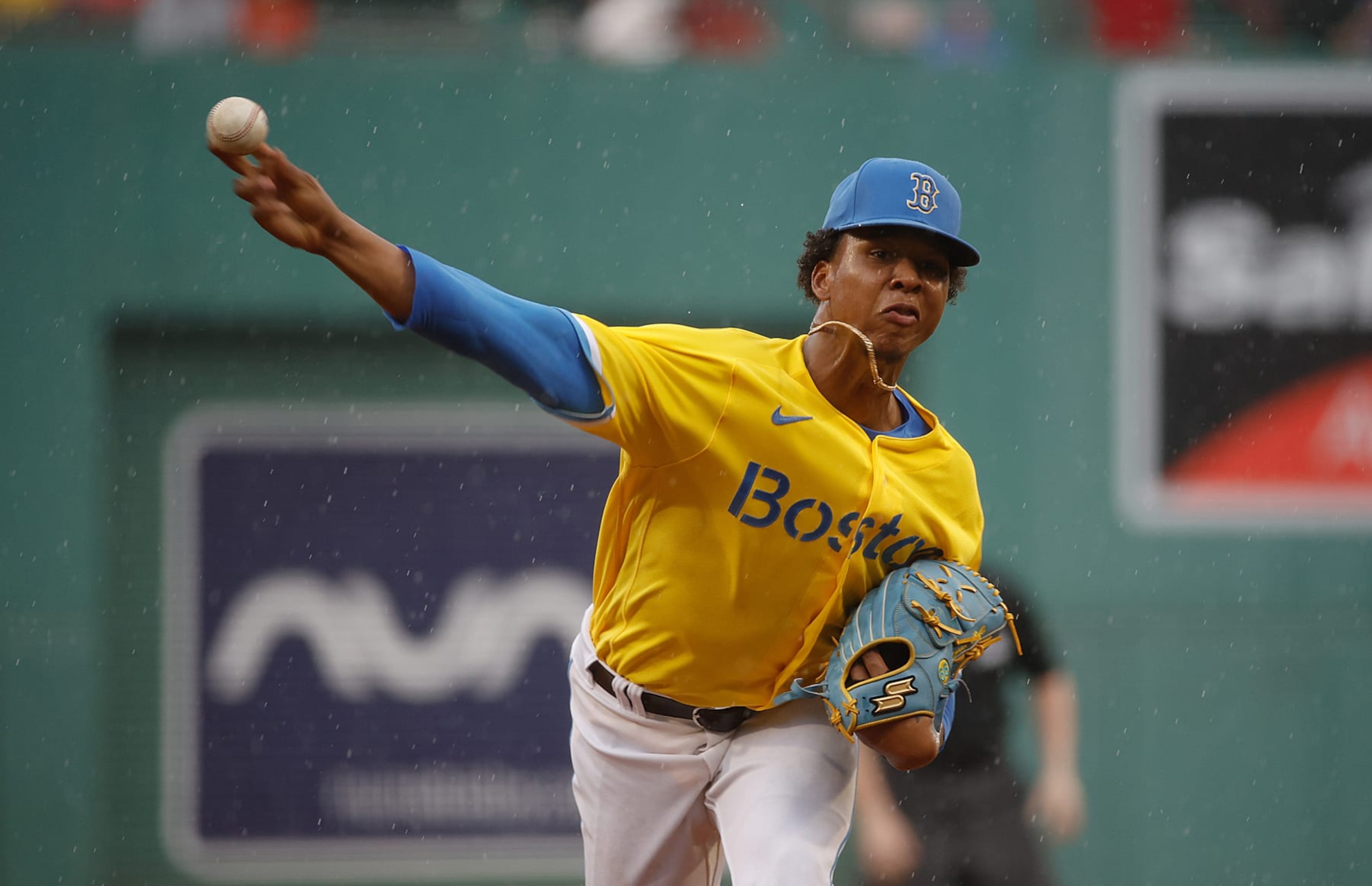 BOSTON, MASSACHUSETTS - SEPTEMBER 10: Brayan Bello #66 of the Boston Red Sox pitches against the Baltimore Orioles during the first inning at Fenway Park on September 10, 2023 in Boston, Massachusetts. (Photo by Rich Gagnon/Getty Images)