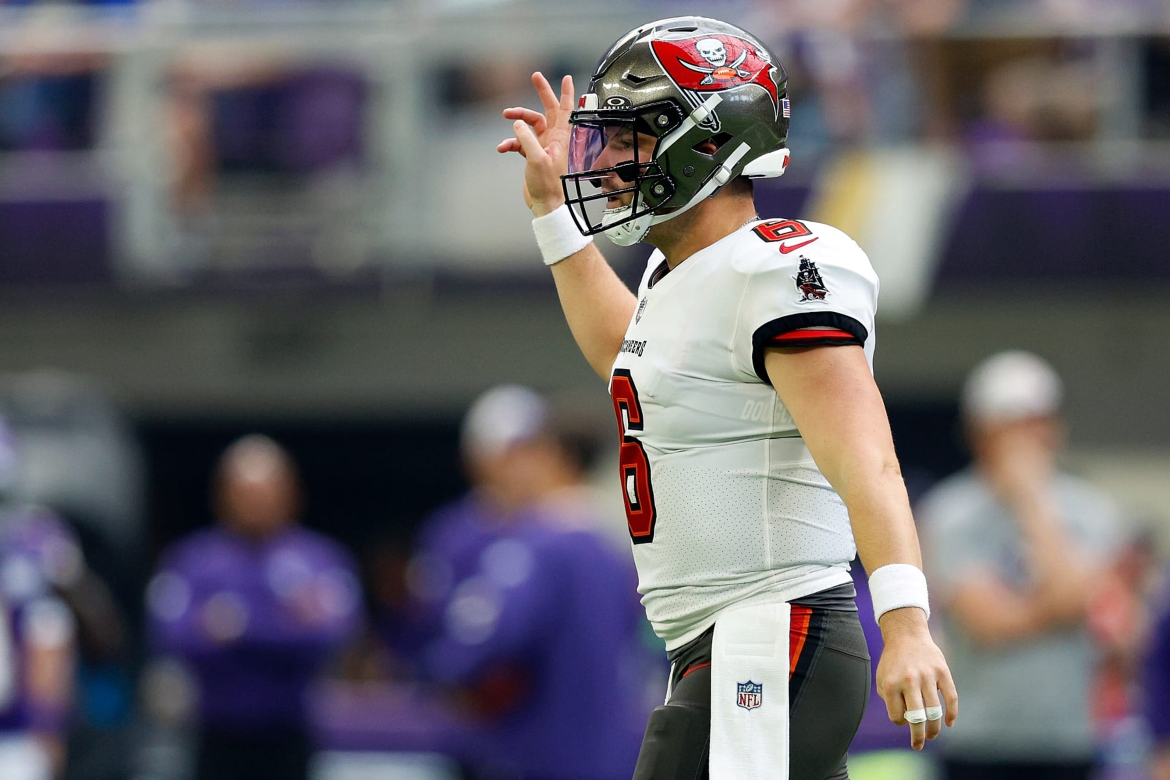 MINNEAPOLIS, MINNESOTA - SEPTEMBER 10: Baker Mayfield #6 of the Tampa Bay Buccaneers looks on against the Minnesota Vikings in the first half at U.S. Bank Stadium on September 10, 2023 in Minneapolis, Minnesota. (Photo by David Berding/Getty Images)